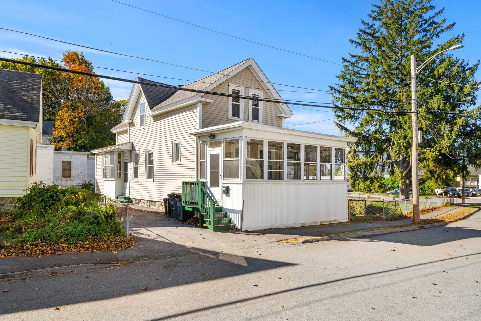 8 Morton St Property Photo 1