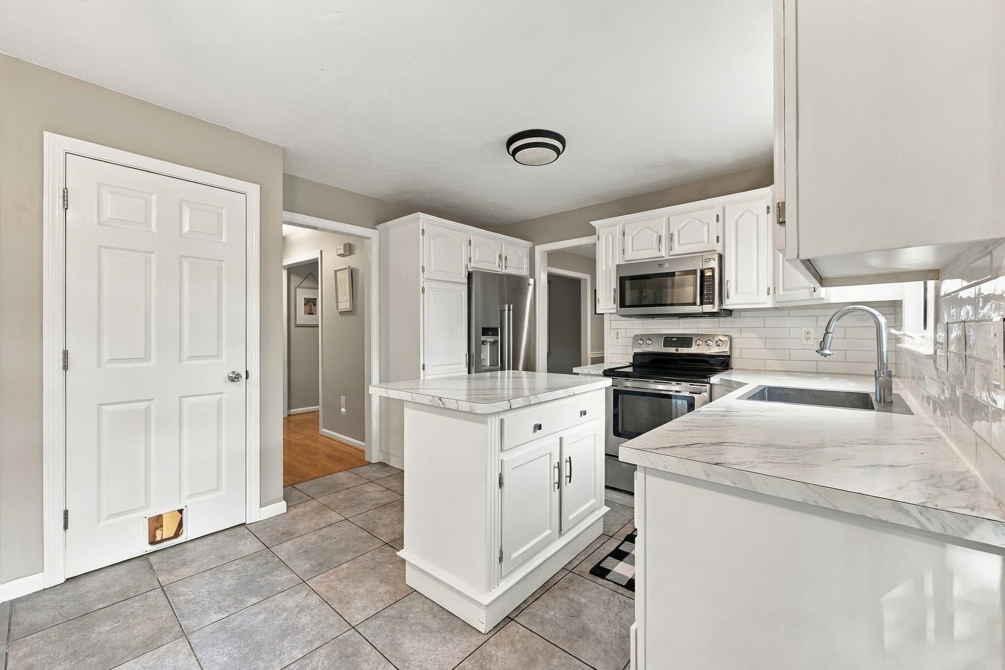 26 Hooksett Circle Property Photo 10