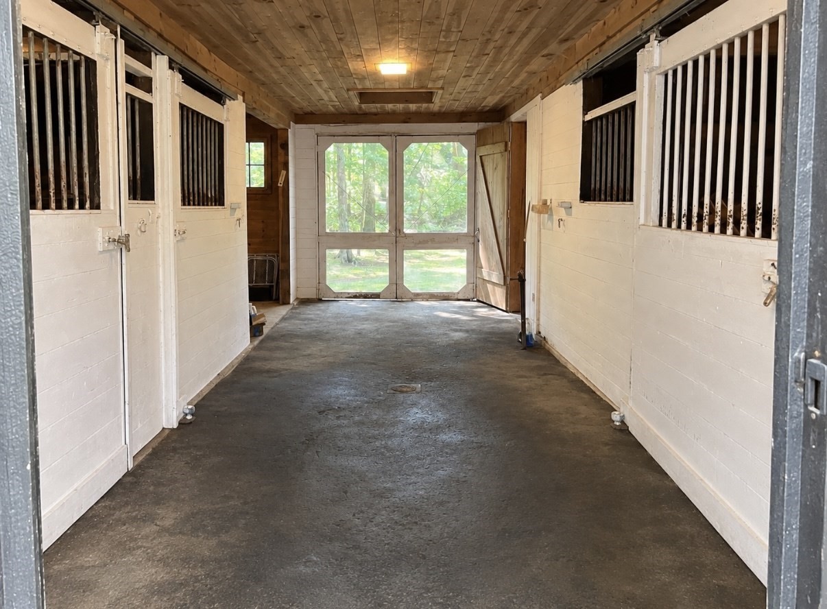 61 South Street Property Photo 19