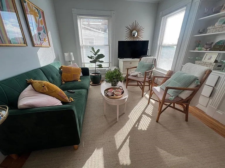 127 Beale # B Property Photo 4