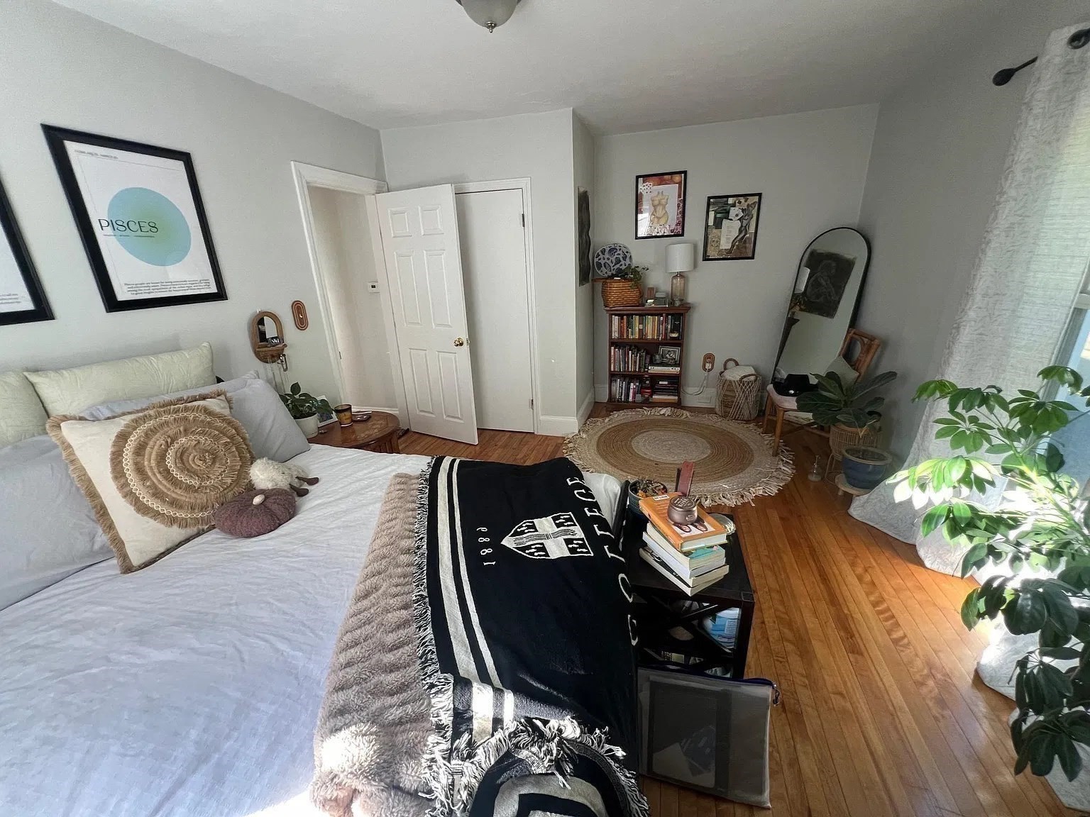 127 Beale # B Property Photo 6