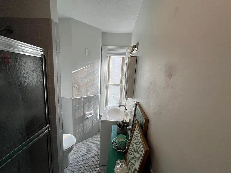 127 Beale # B Property Photo 9