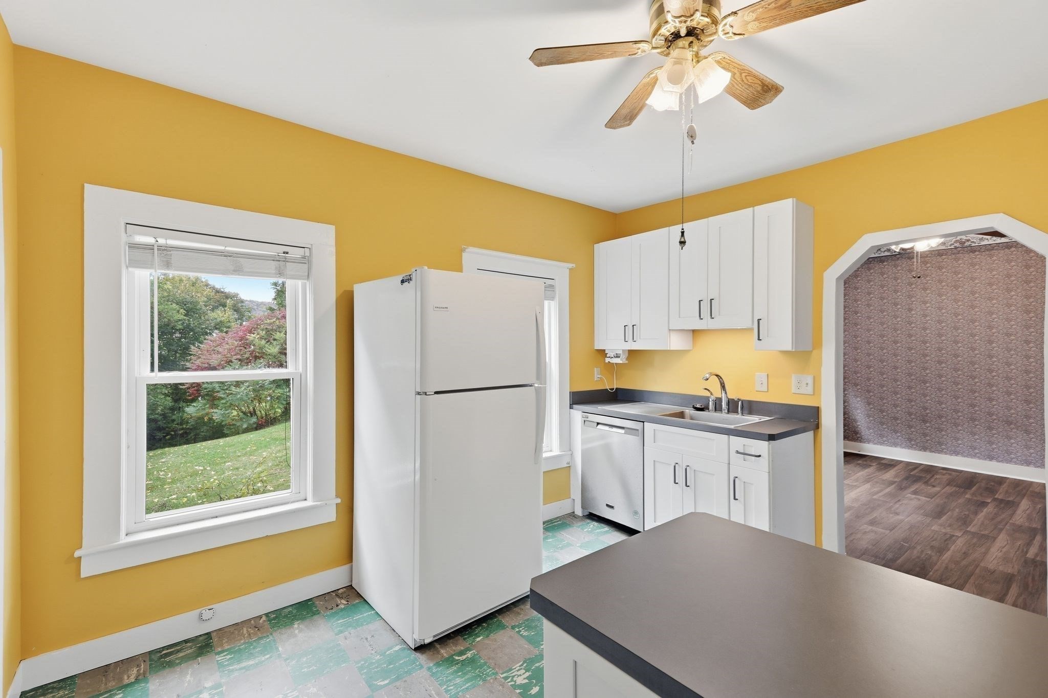 26 Elm St Property Photo 5
