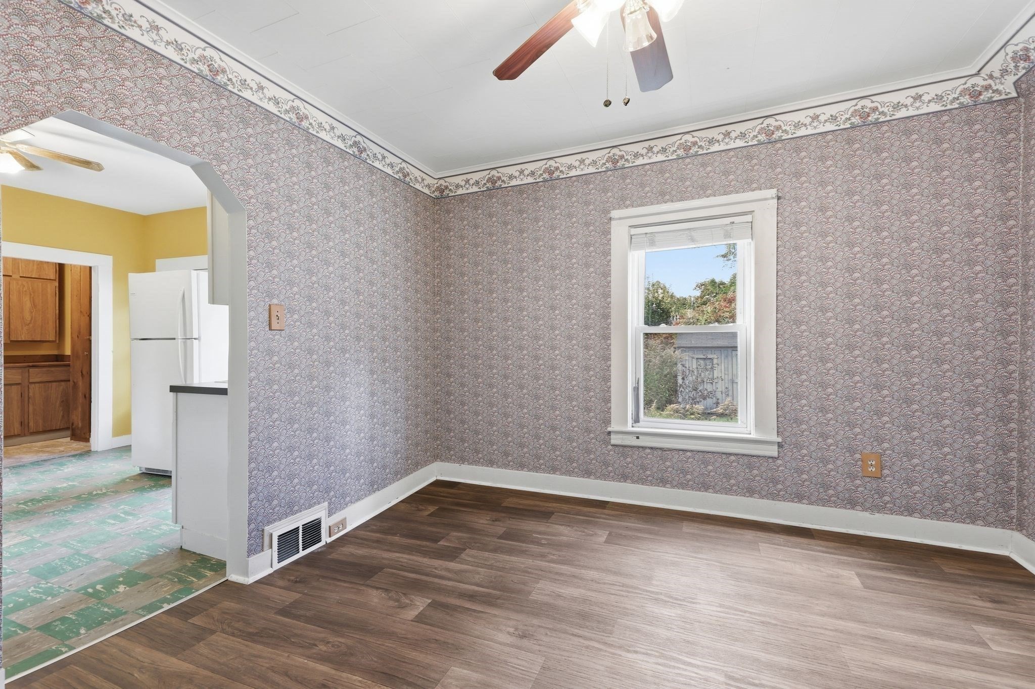26 Elm St Property Photo 11