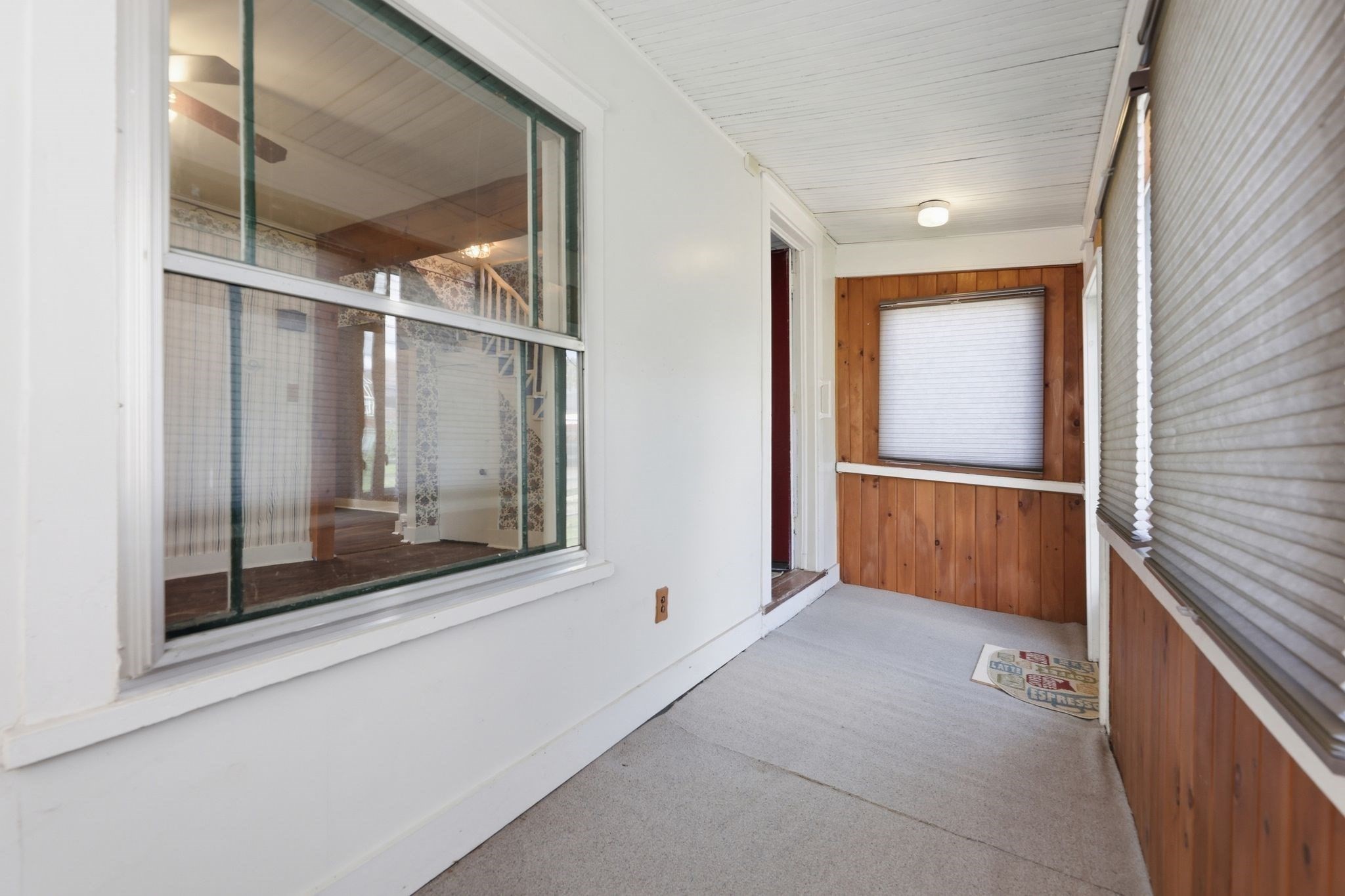 26 Elm St Property Photo 16