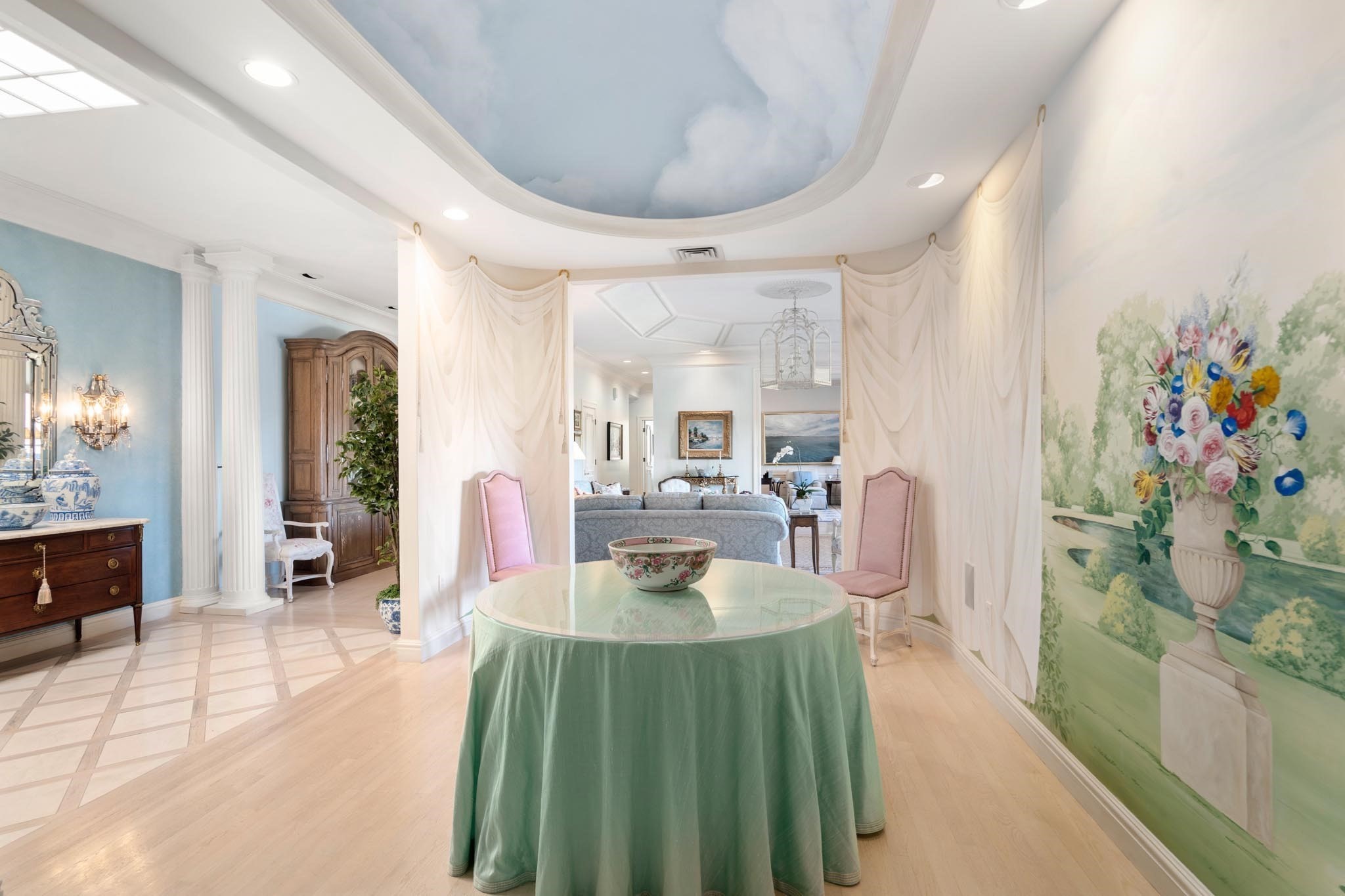 99 Florence # 50 Property Photo 3