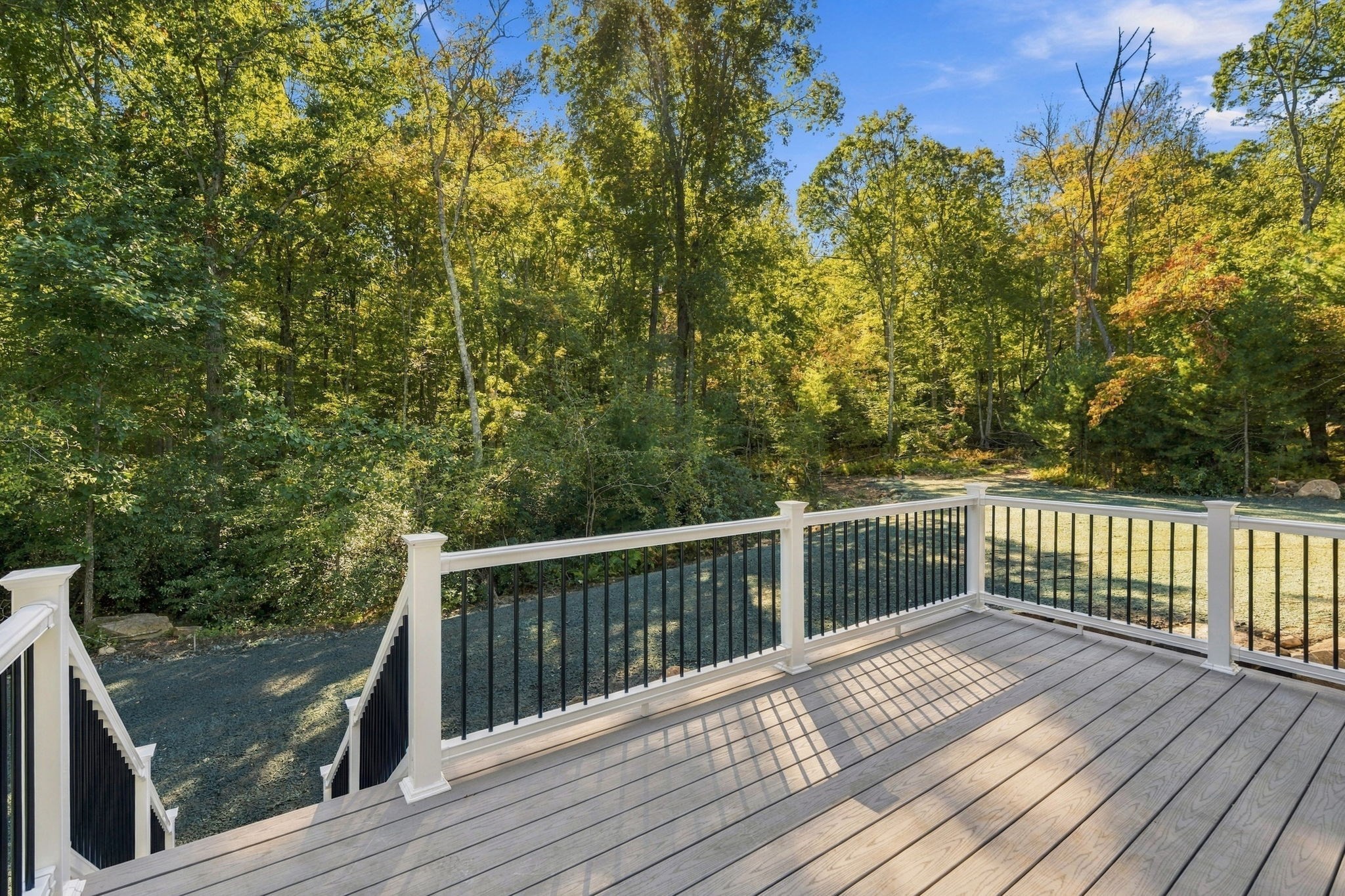 18 Elaine Dr Property Photo 23