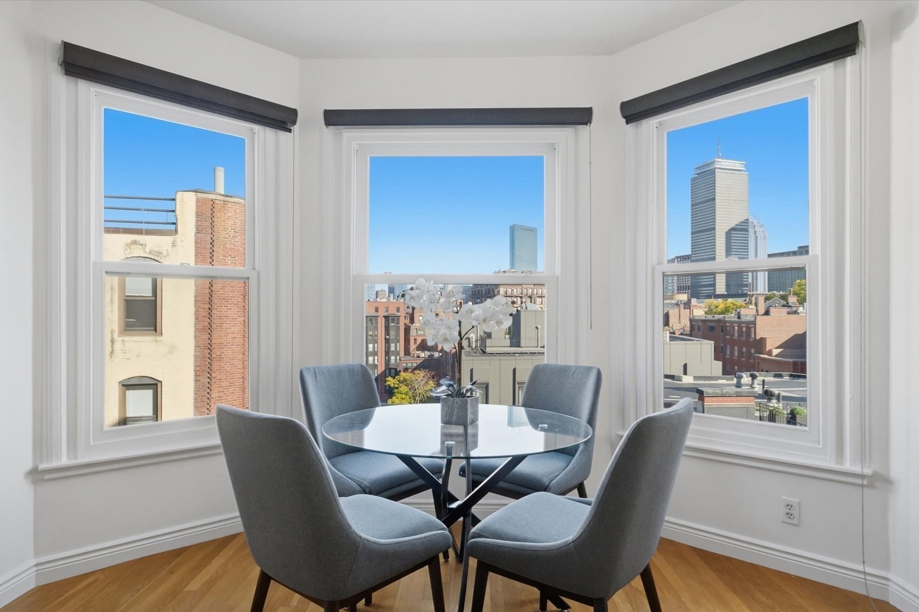 4 Charlesgate E # 708 Property Photo 3