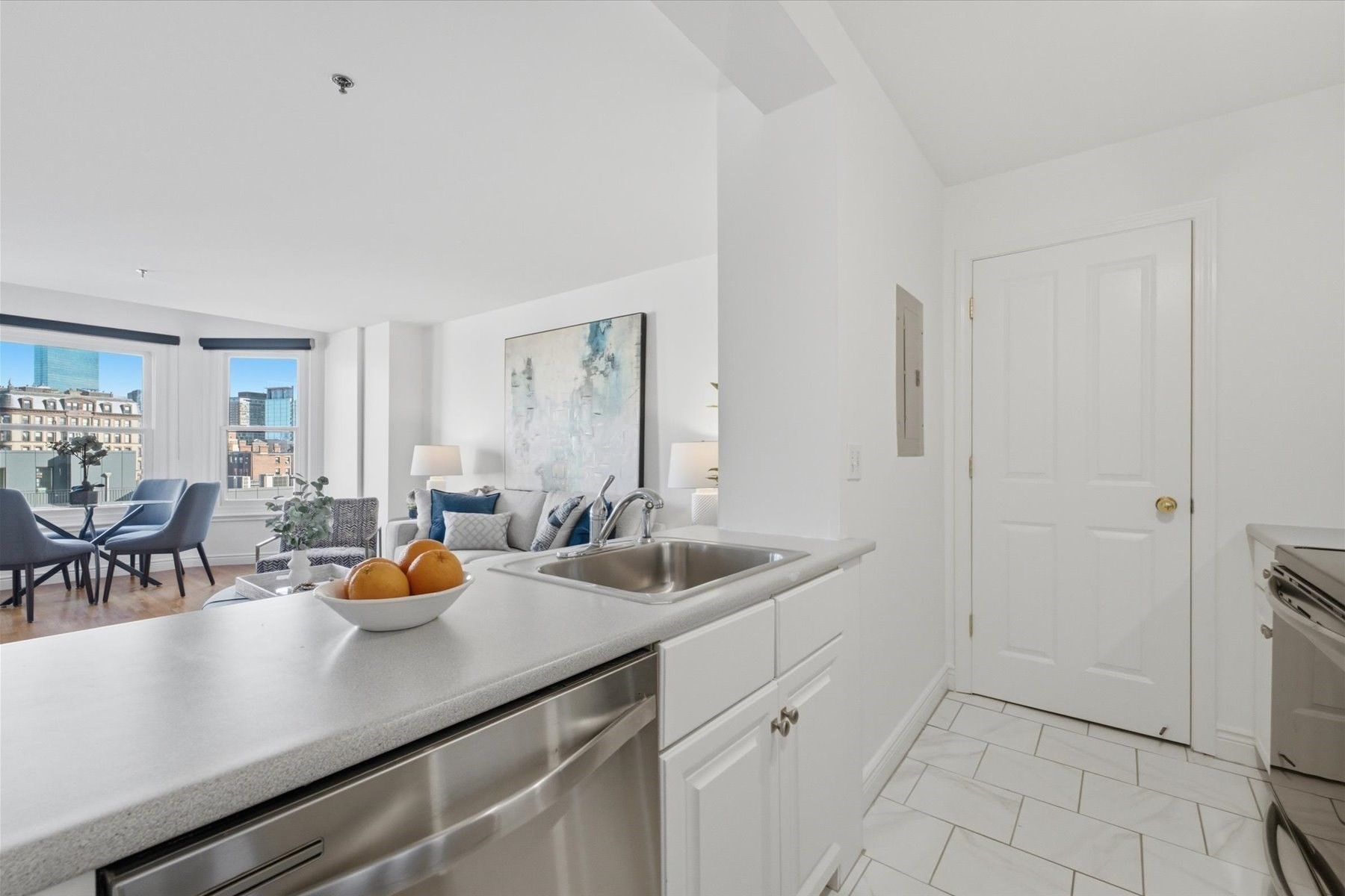 4 Charlesgate E # 708 Property Photo 8