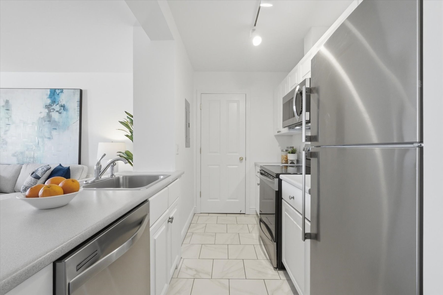 4 Charlesgate E # 708 Property Photo 9