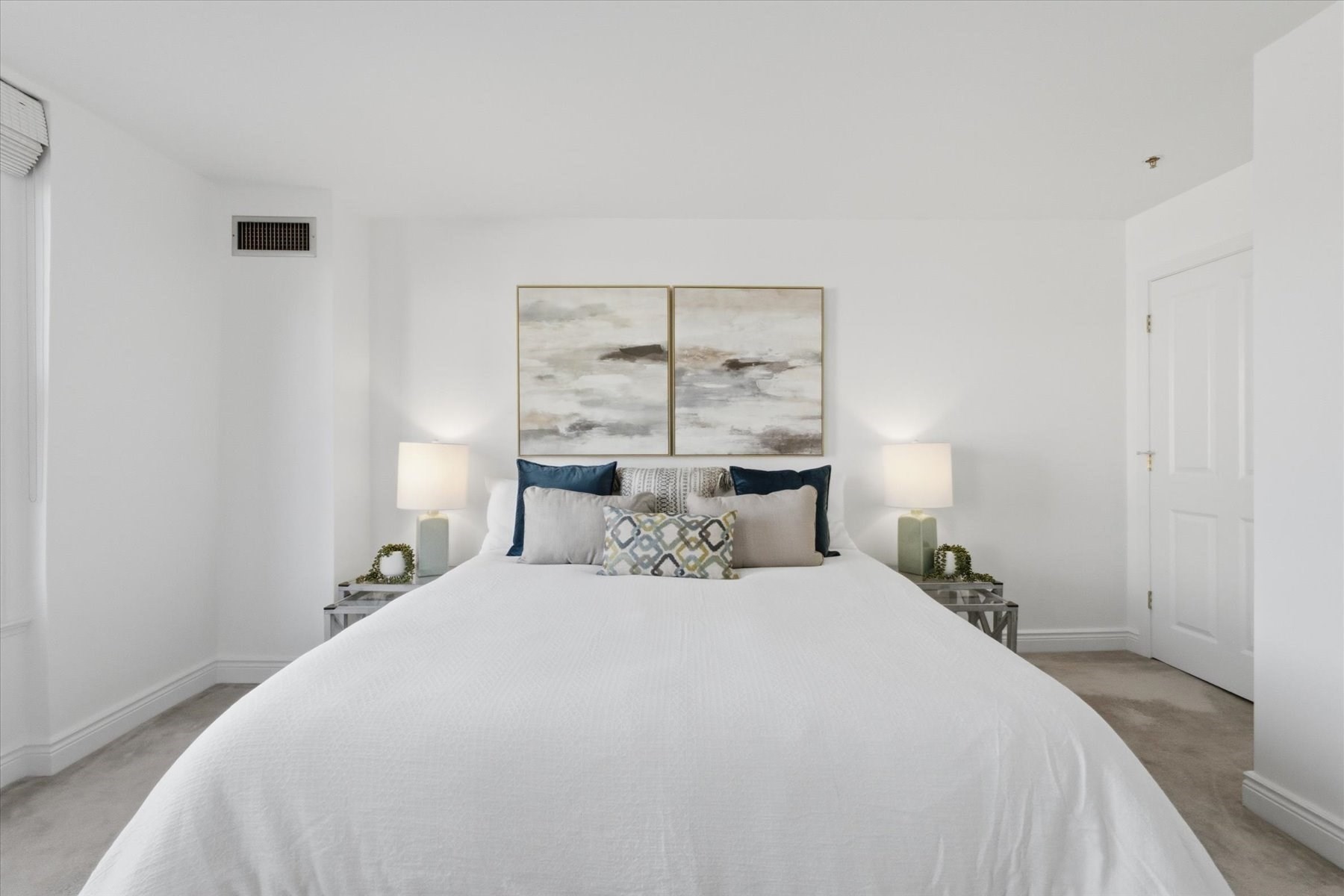 4 Charlesgate E # 708 Property Photo 16