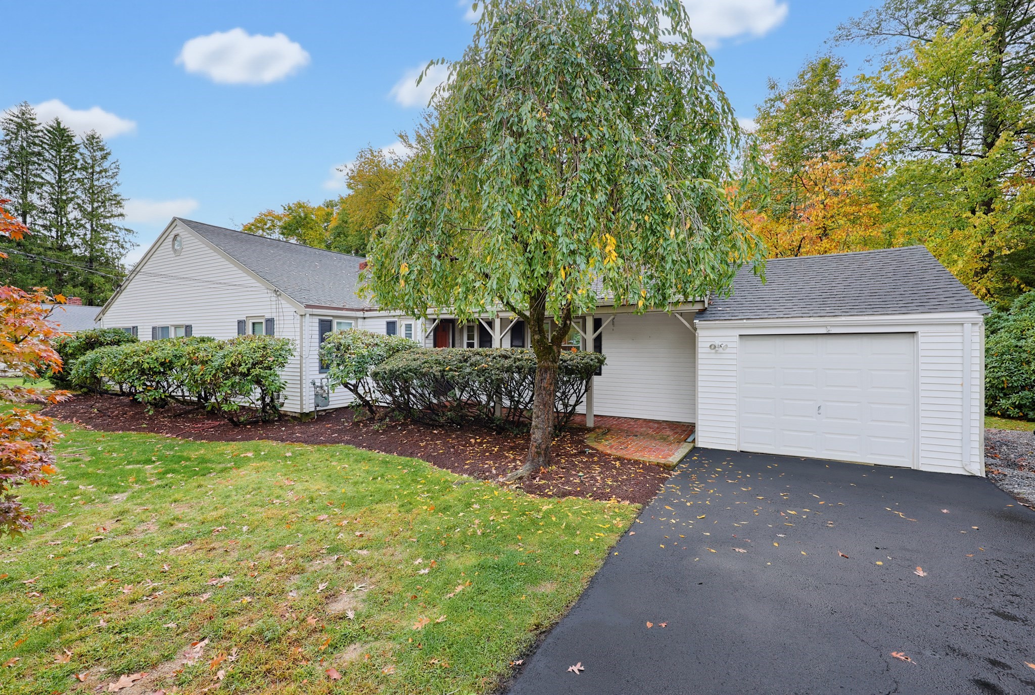 486 Belknap Rd Property Photo 1