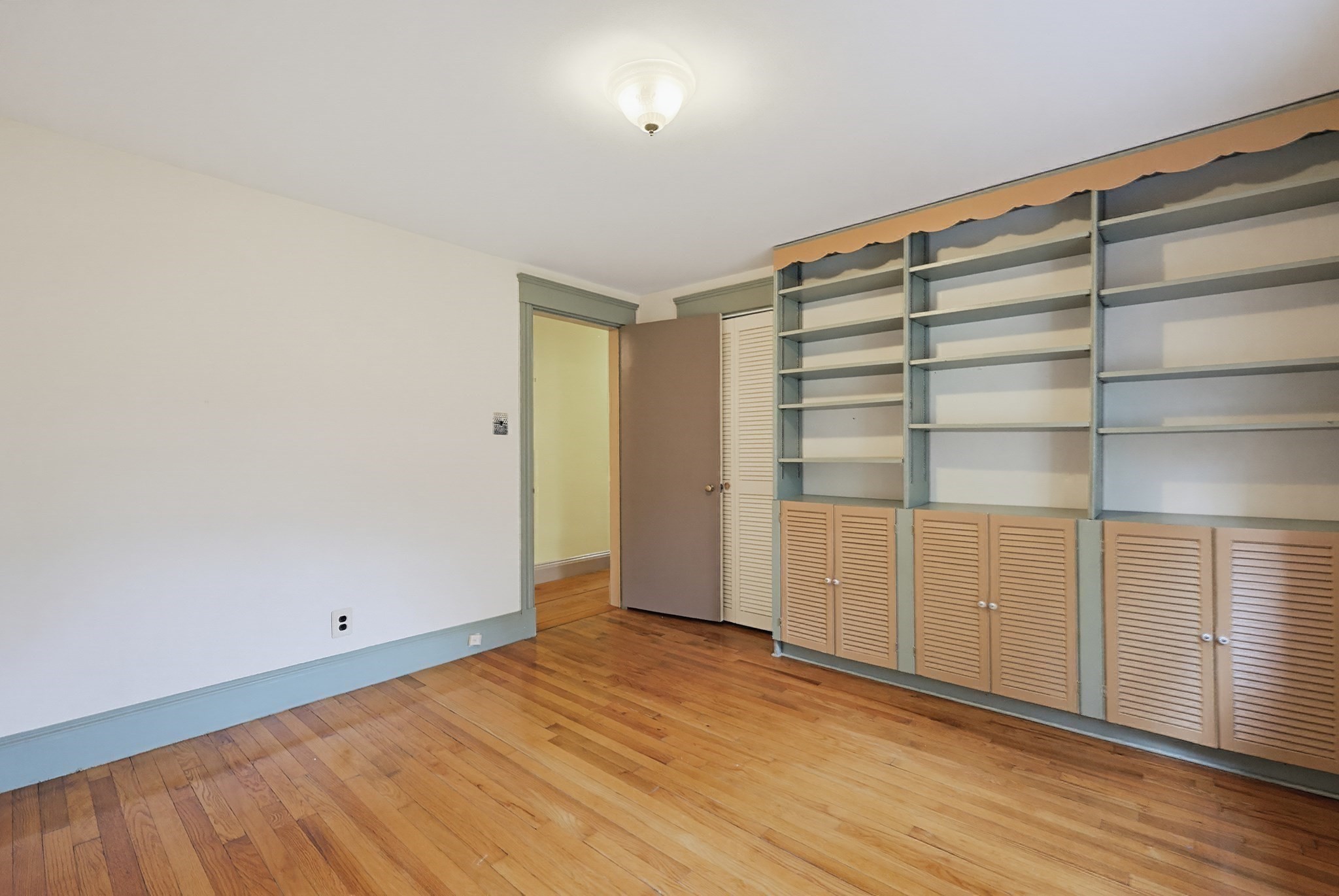 486 Belknap Rd Property Photo 12