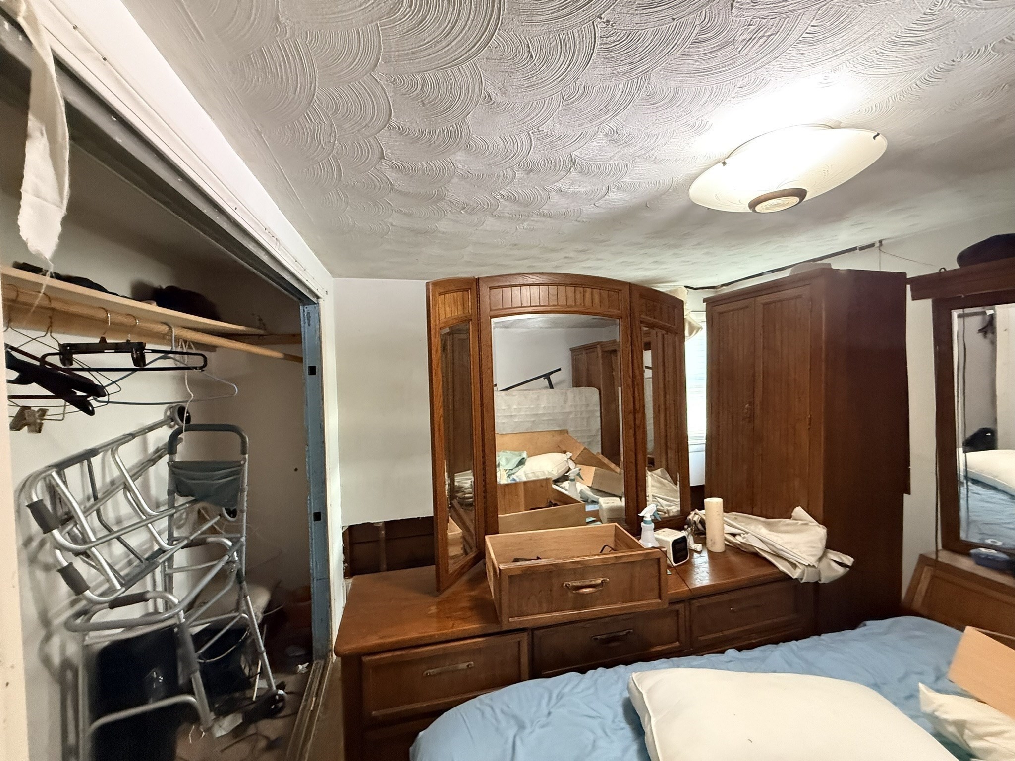 242 Itasca Street Property Photo 20