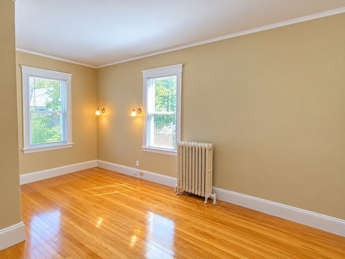 40 Harvard St Property Photo 20