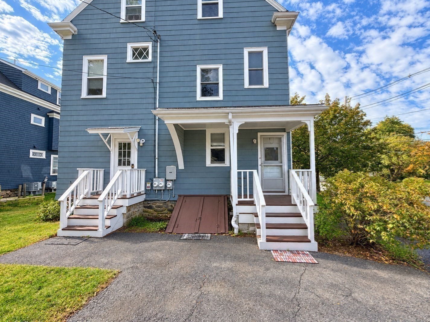 40 Harvard St Property Photo 37