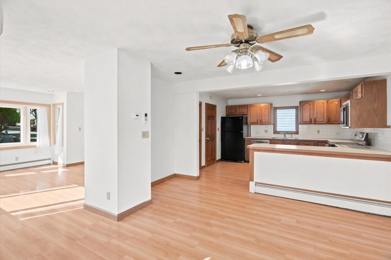 58 Webster St Property Photo 11