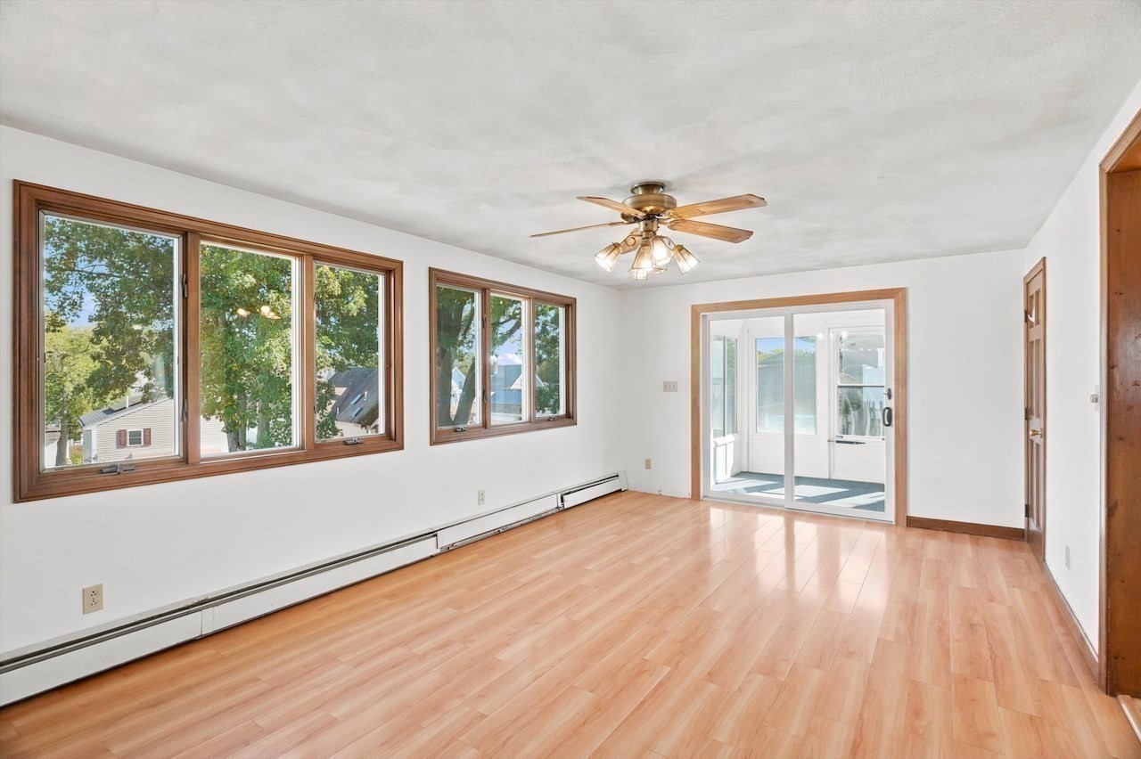 58 Webster St Property Photo 15