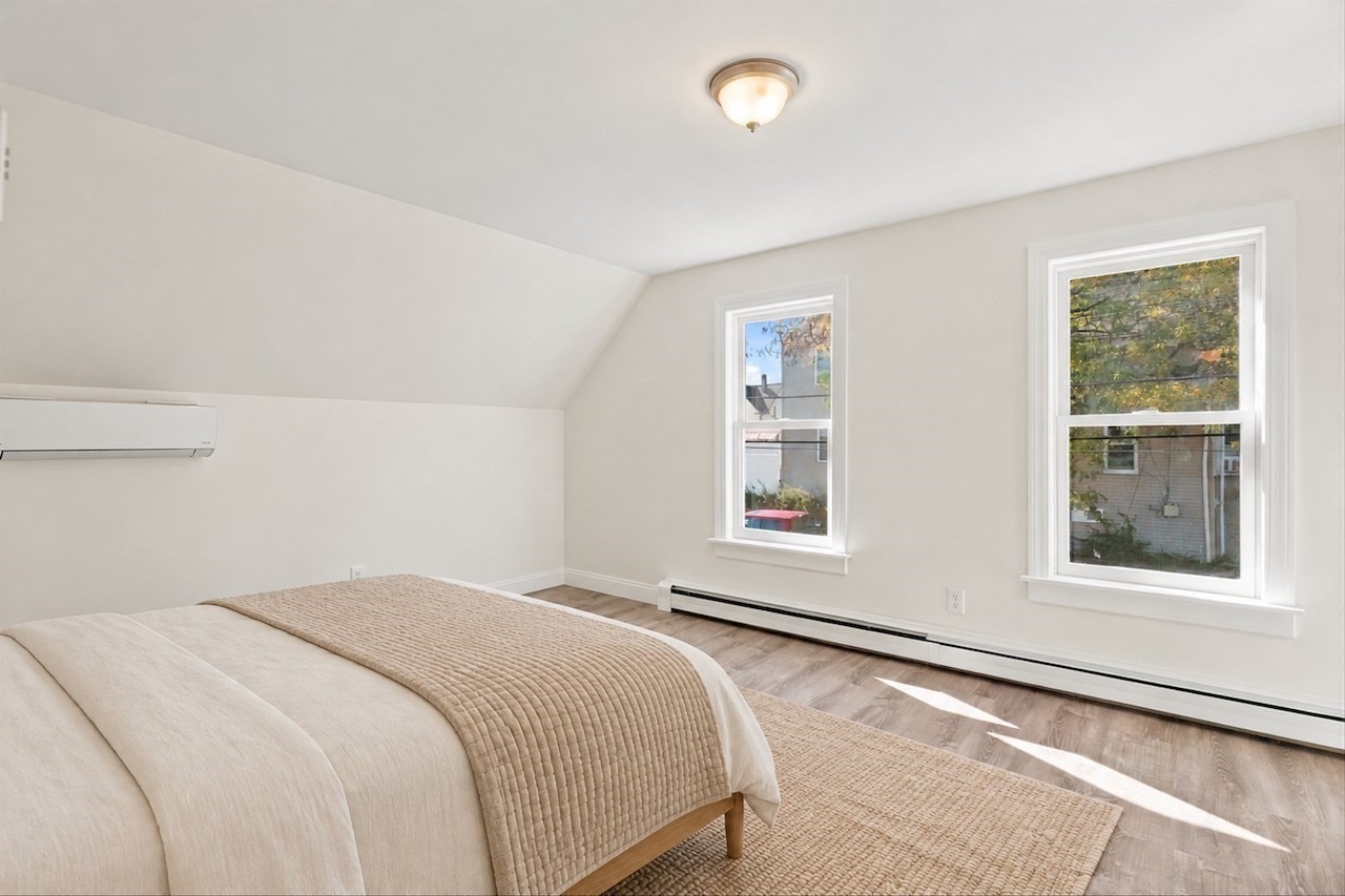 58 Webster St Property Photo 24