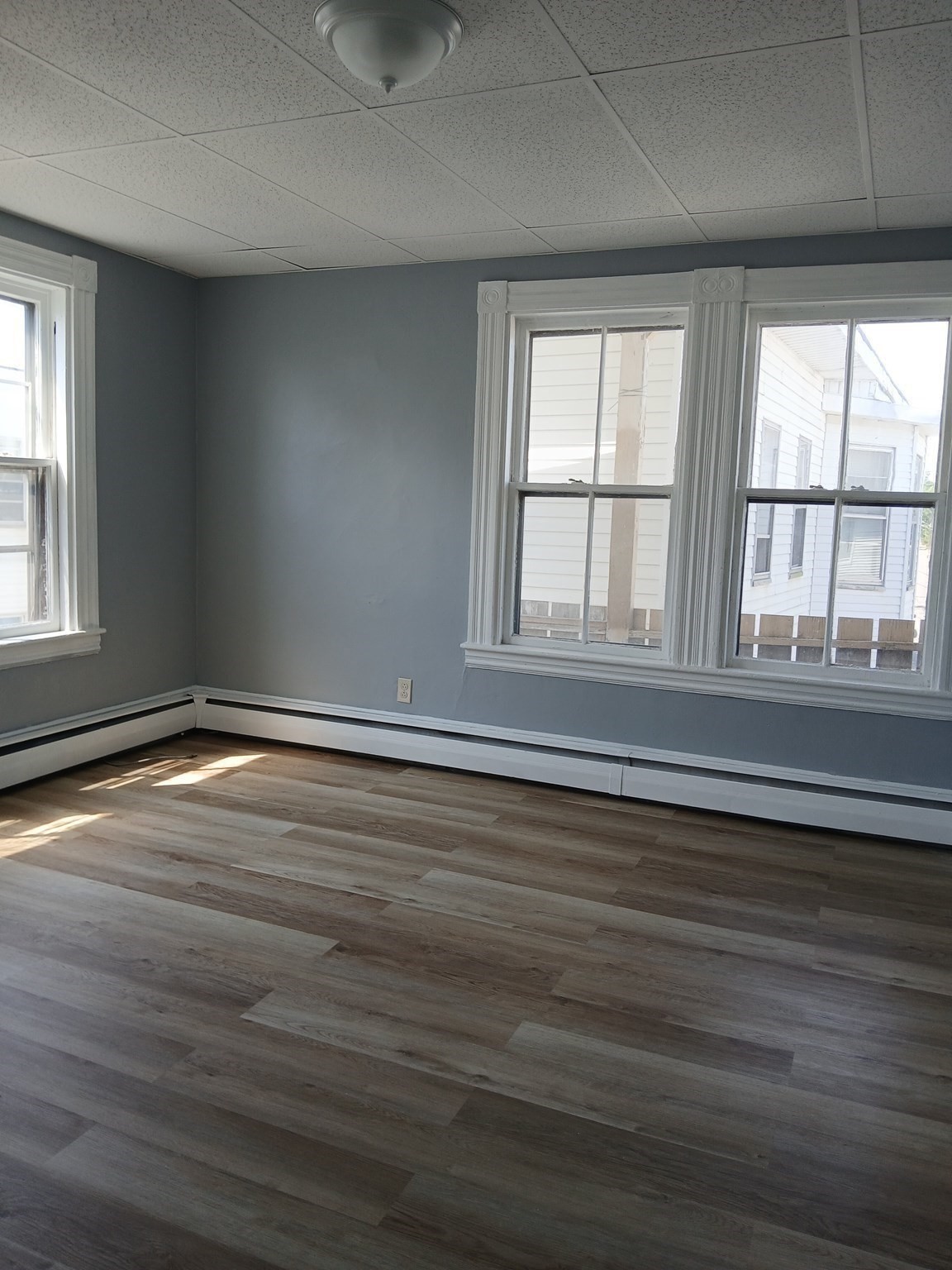 600 Warren Ave # 3 Property Photo 1