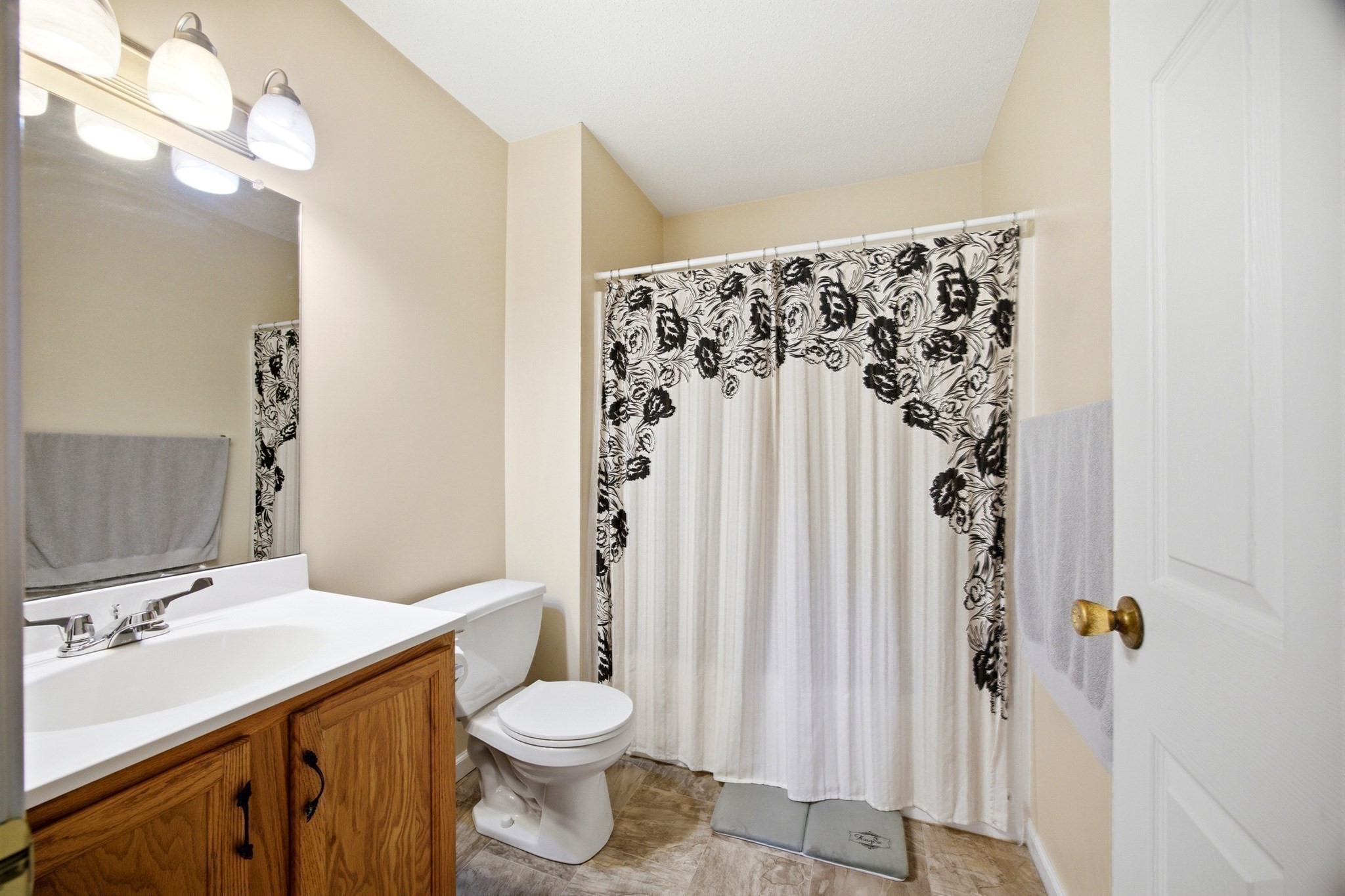 17 Curry Lane # 17 Property Photo 23
