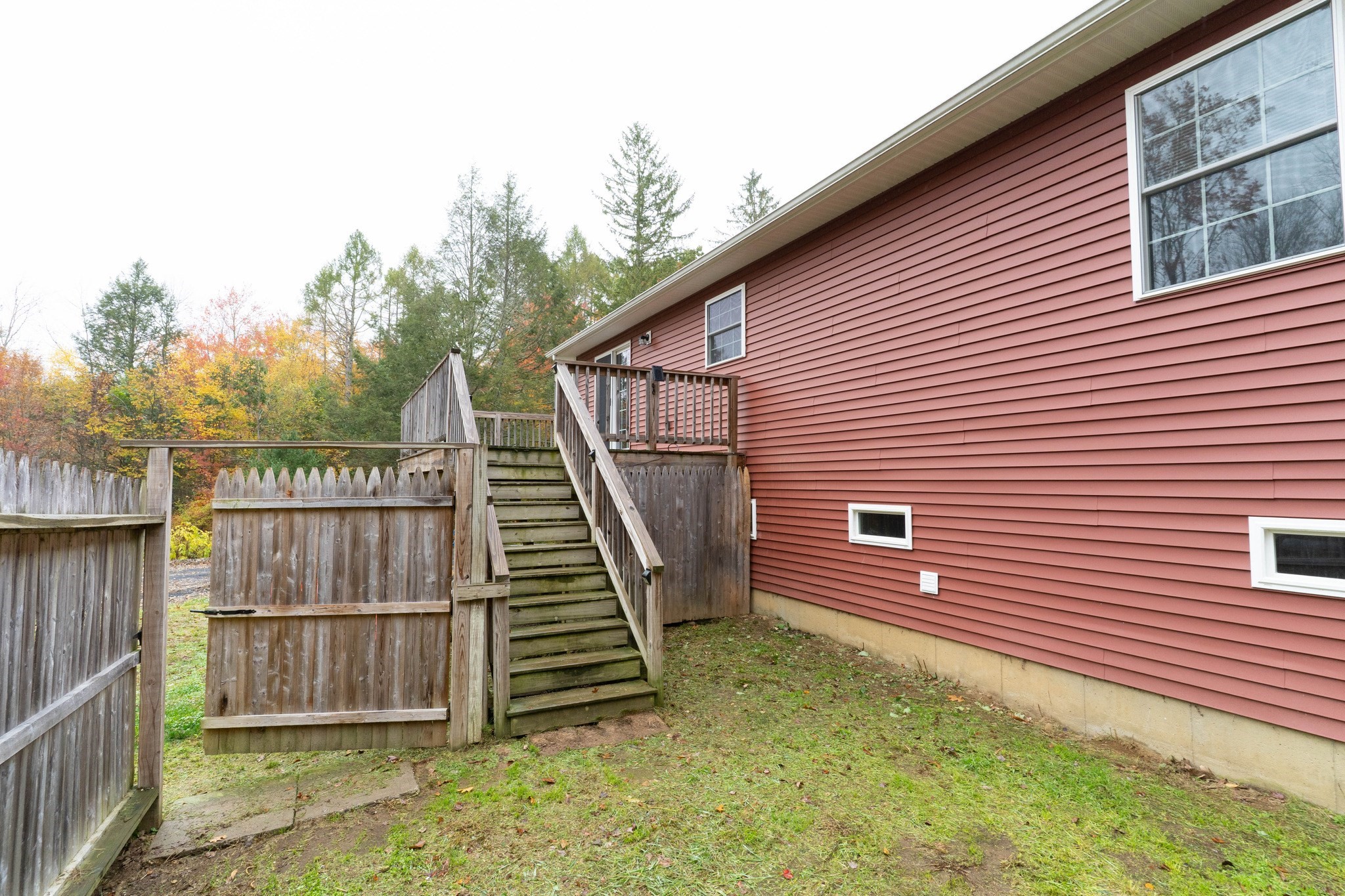 189 Oakham Rd Property Photo 38