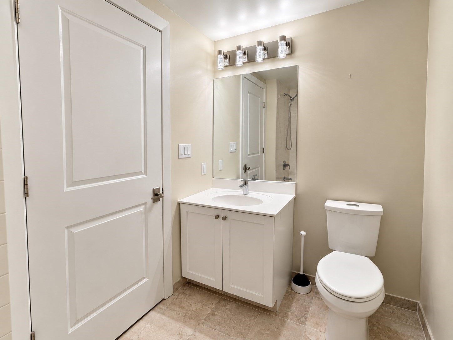 321 Hammond Pond Pkwy # 103 Property Photo 20