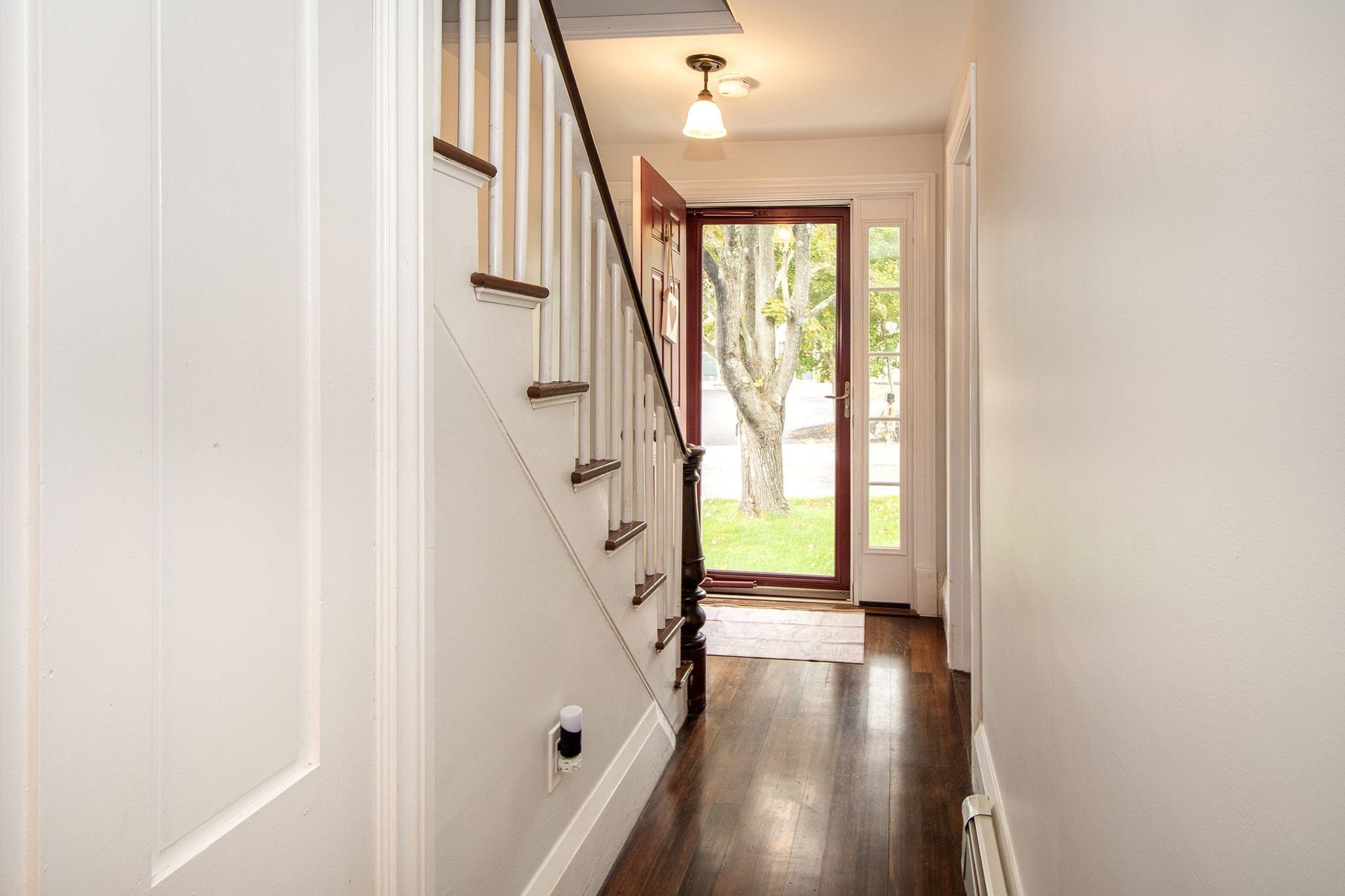22 Spring St Property Photo 15