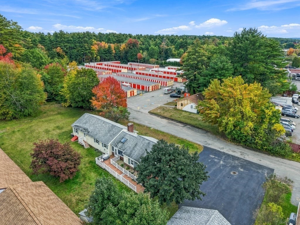 6 Oakhurst Street Property Photo 4