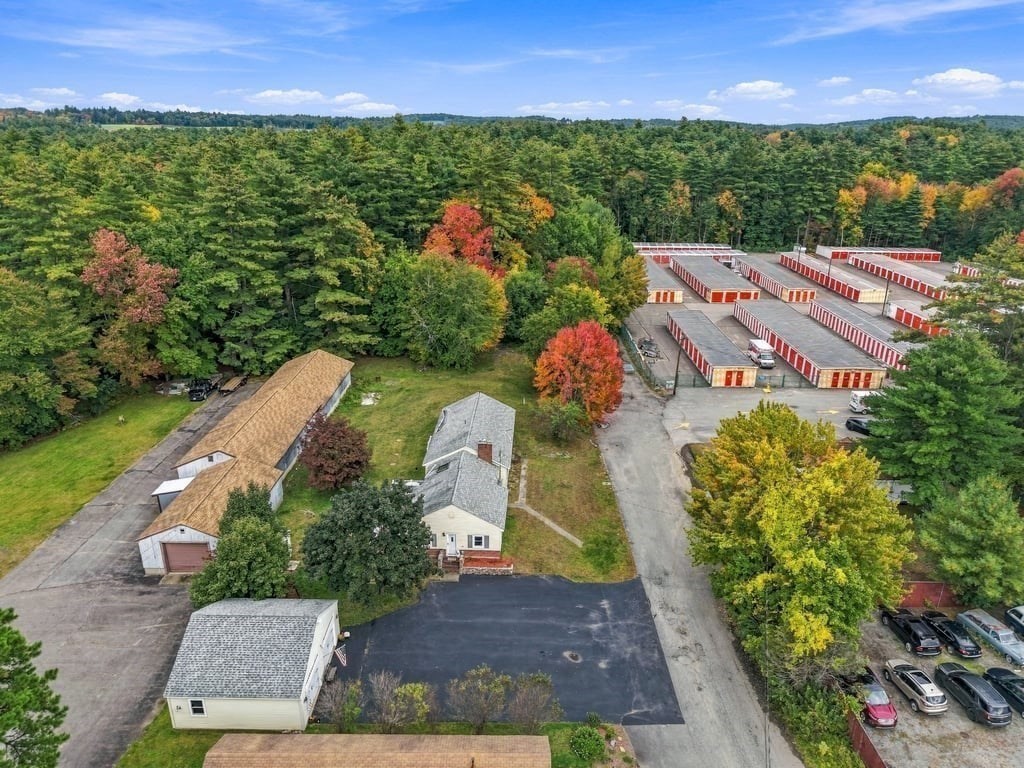 6 Oakhurst Street Property Photo 6
