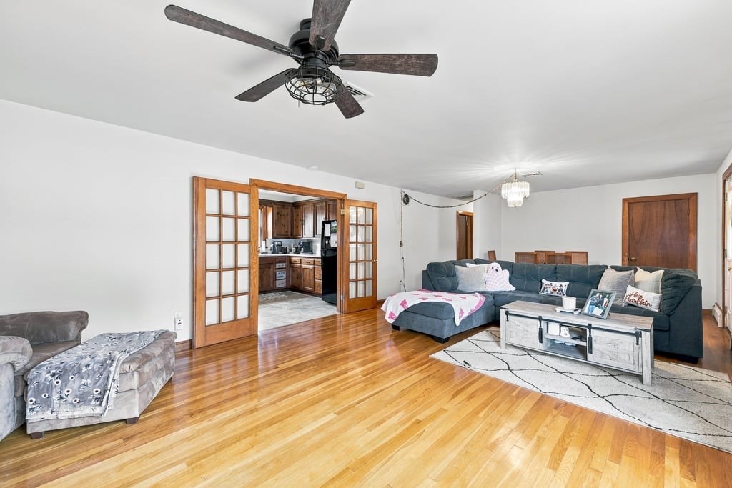 6 Oakhurst Street Property Photo 15