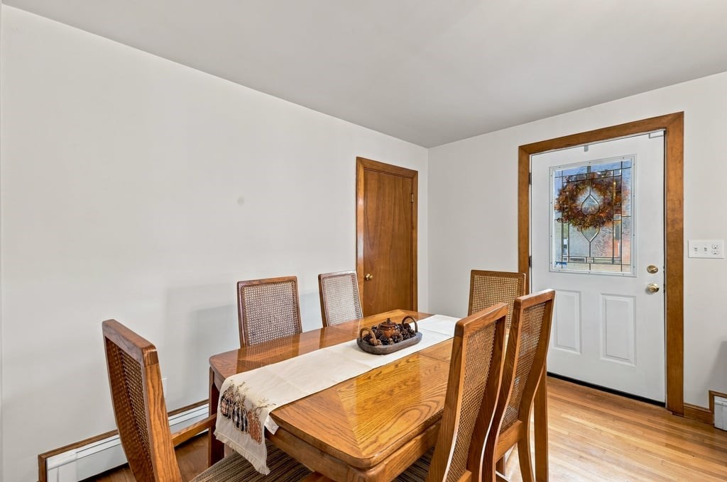 6 Oakhurst Street Property Photo 20