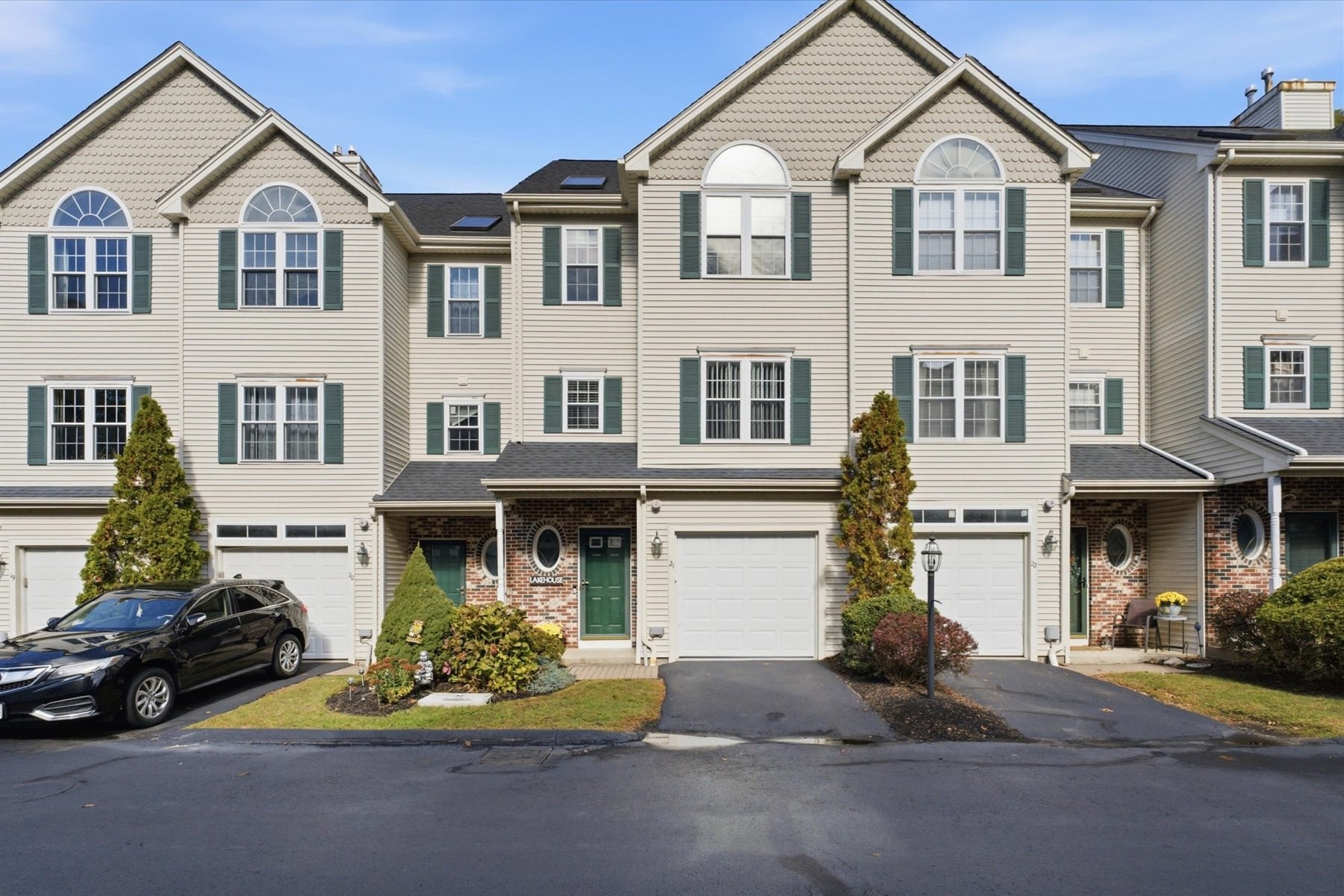 67 N Quinsigamond Ave # 21 Property Photo 1