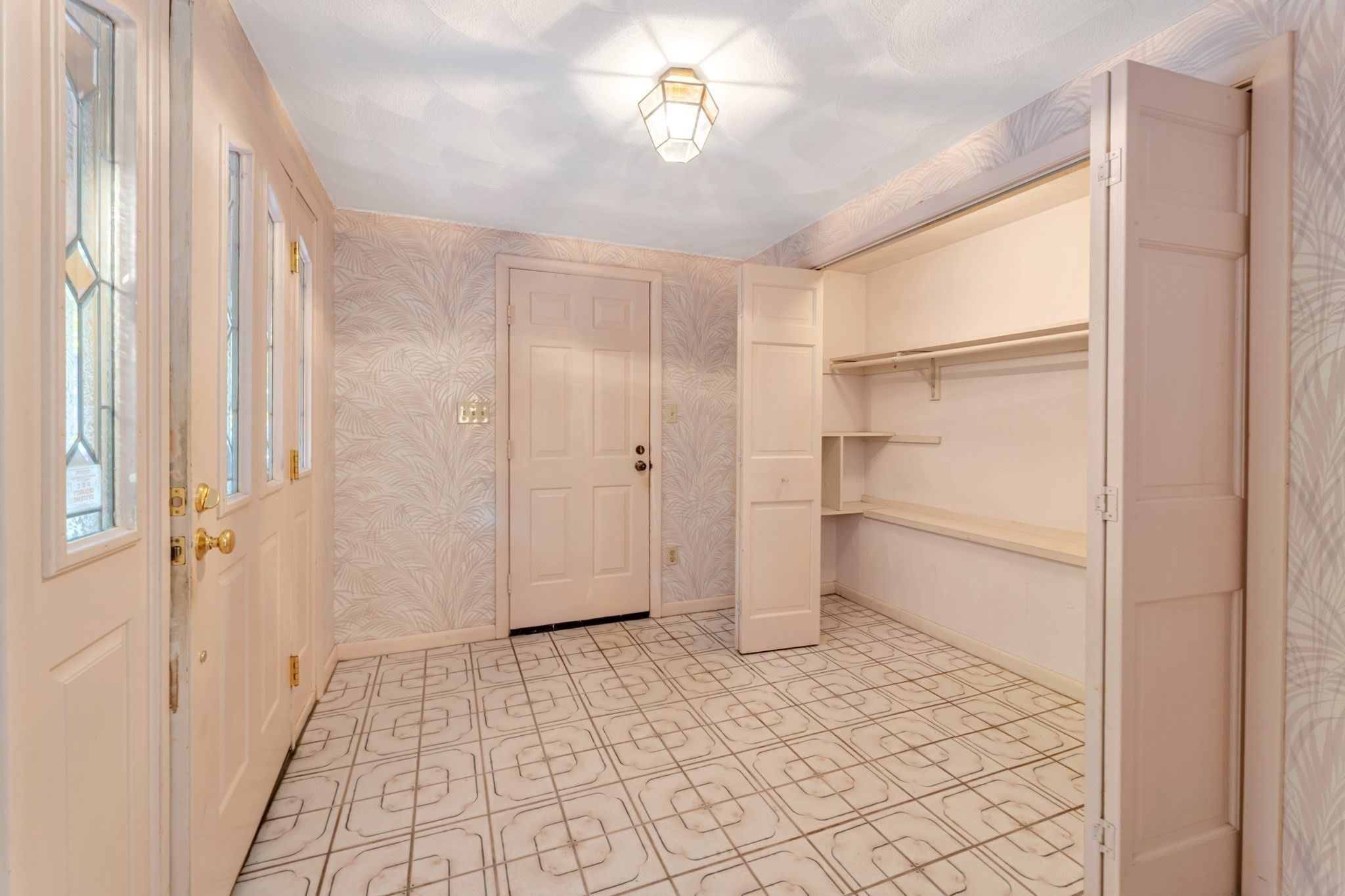 77 Woodward Ln Property Photo 33