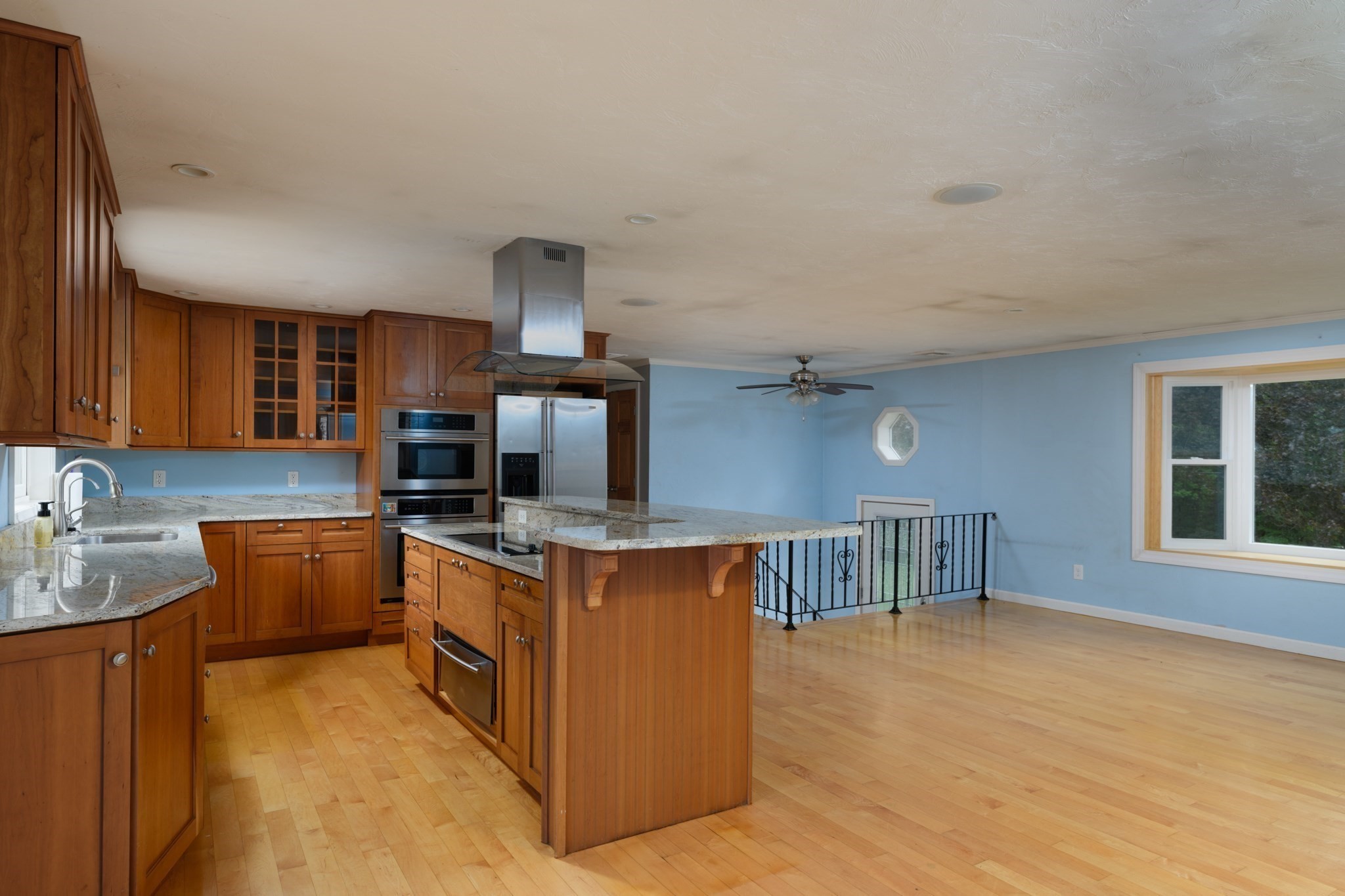 442 Rawson Street Property Photo 12