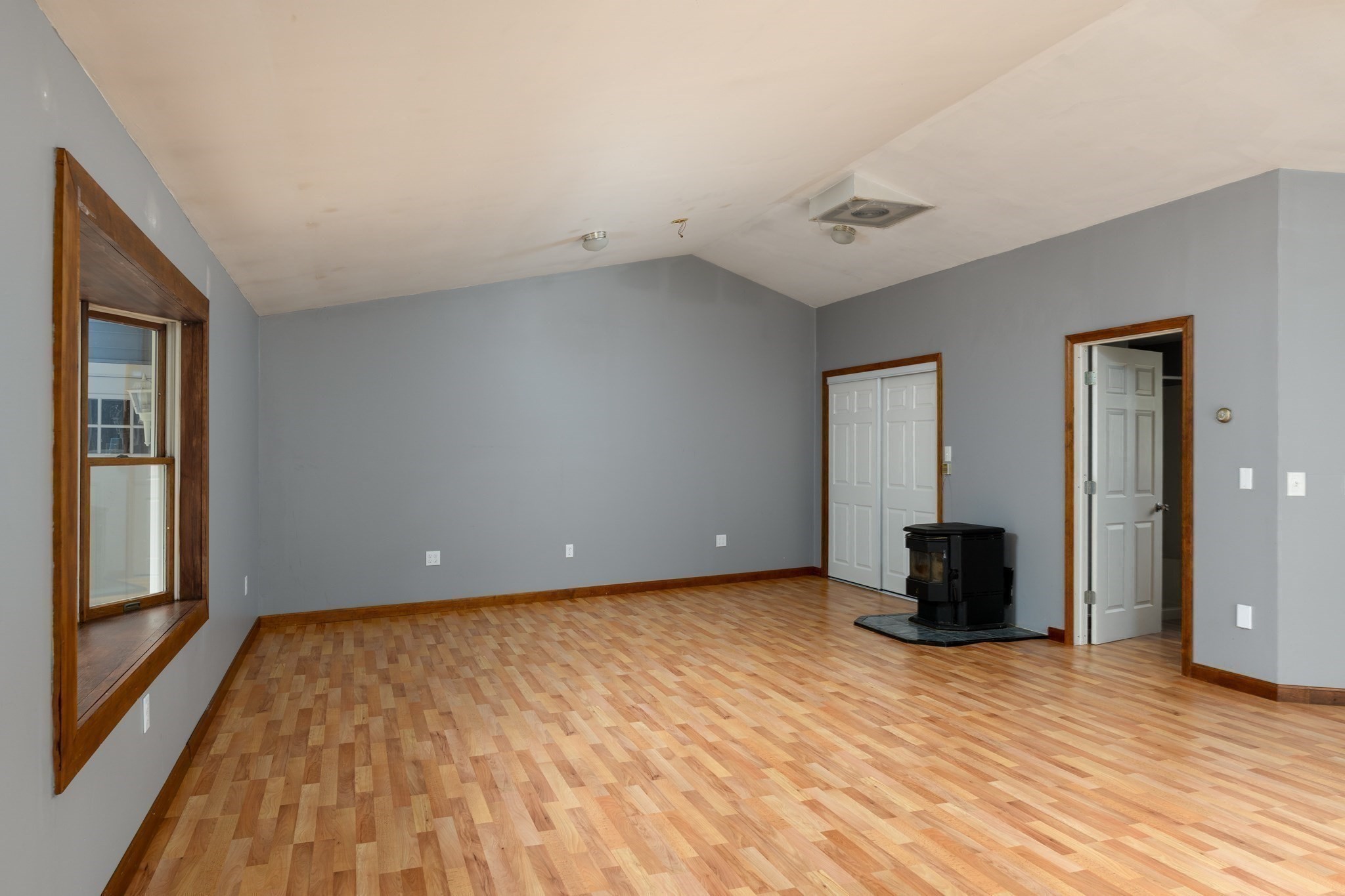 442 Rawson Street Property Photo 19