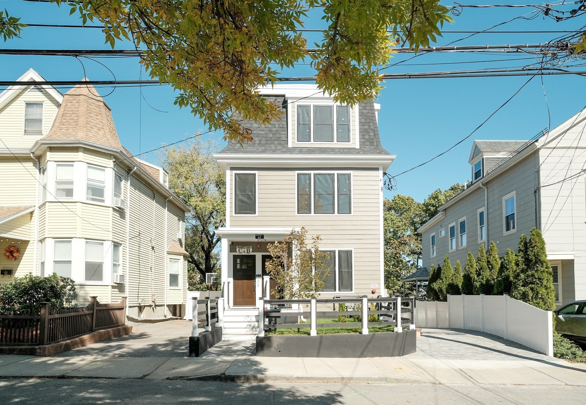 43 Boston St # A Property Photo 1