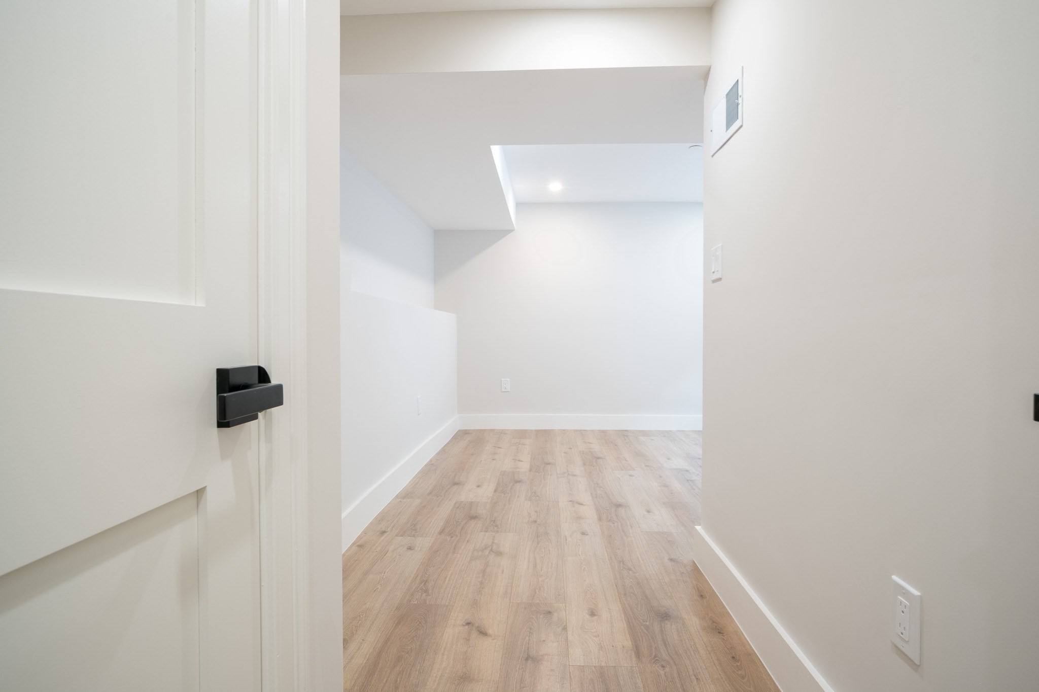 43 Boston St # A Property Photo 23