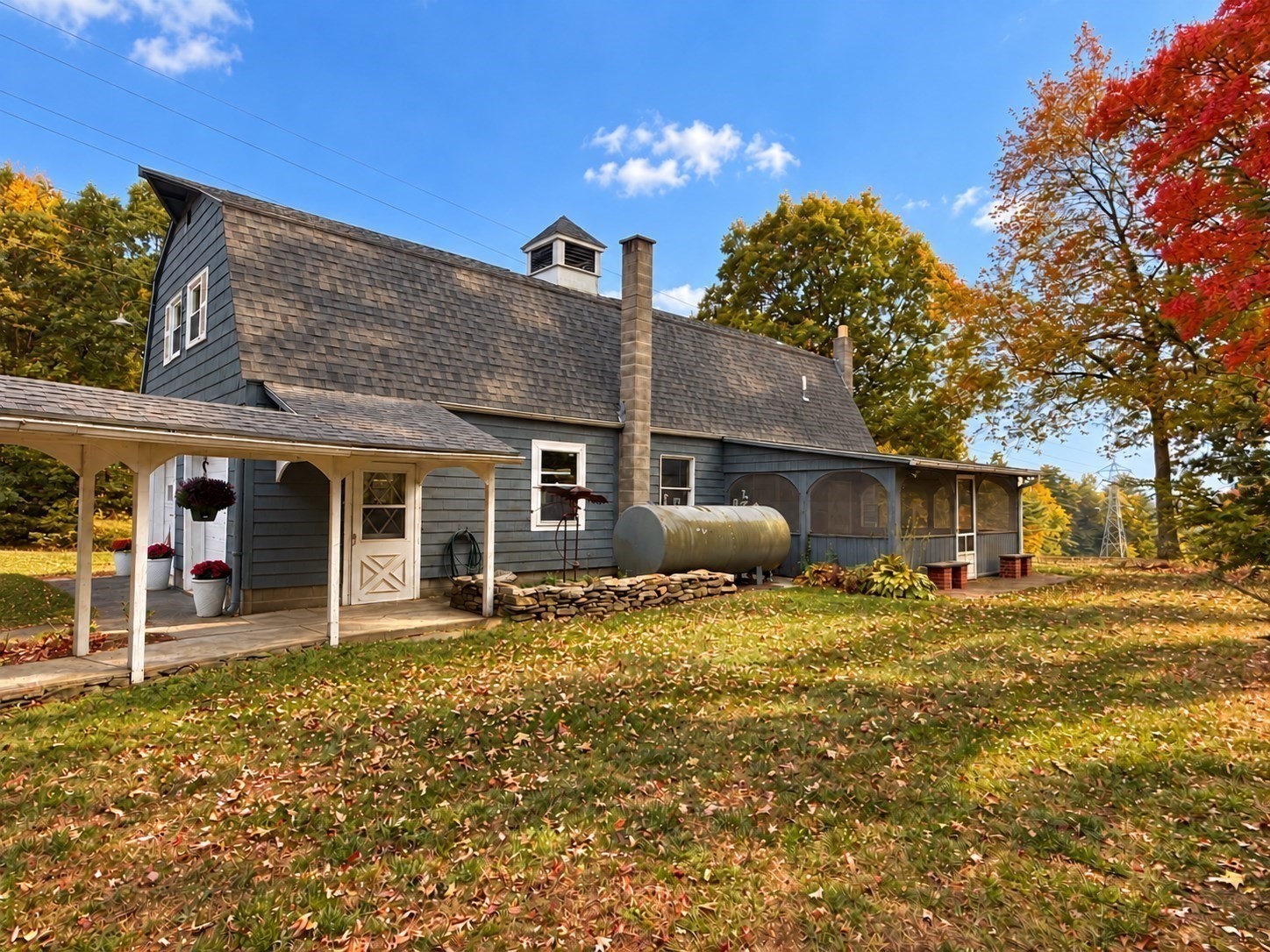 54 Old Gilbertville Rd Property Photo 4