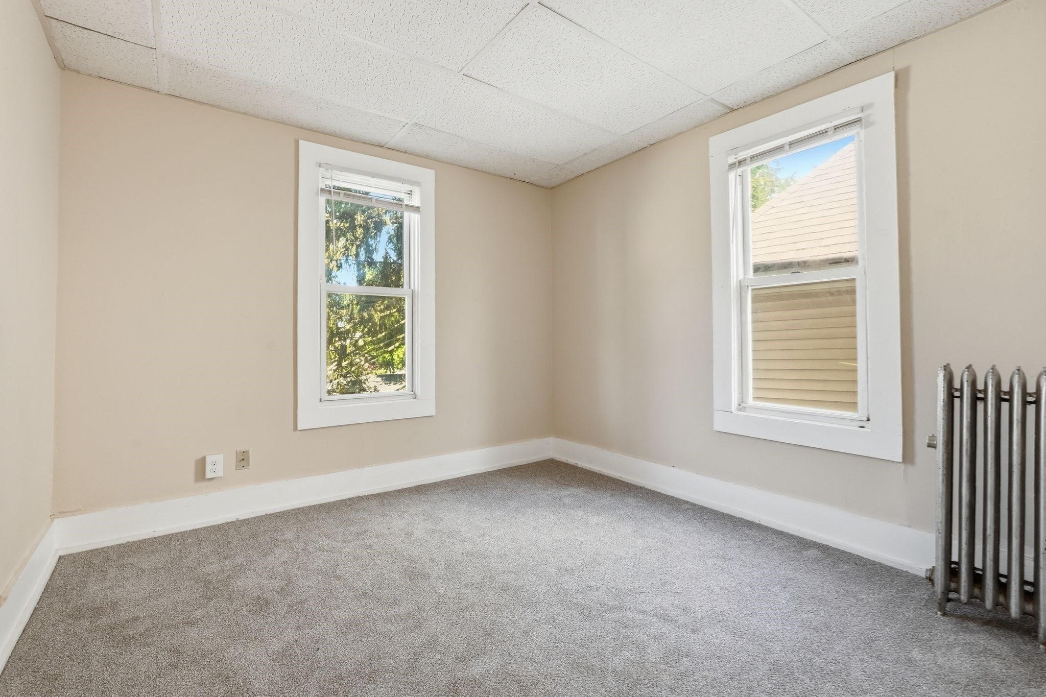 281 Belmont Ave # 2r Property Photo 4