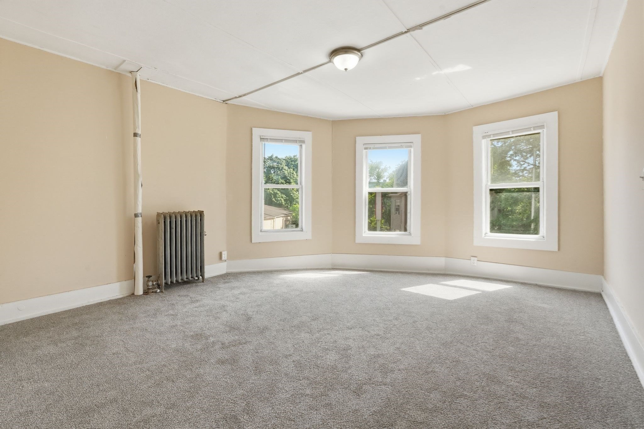 281 Belmont Ave # 2r Property Photo 9