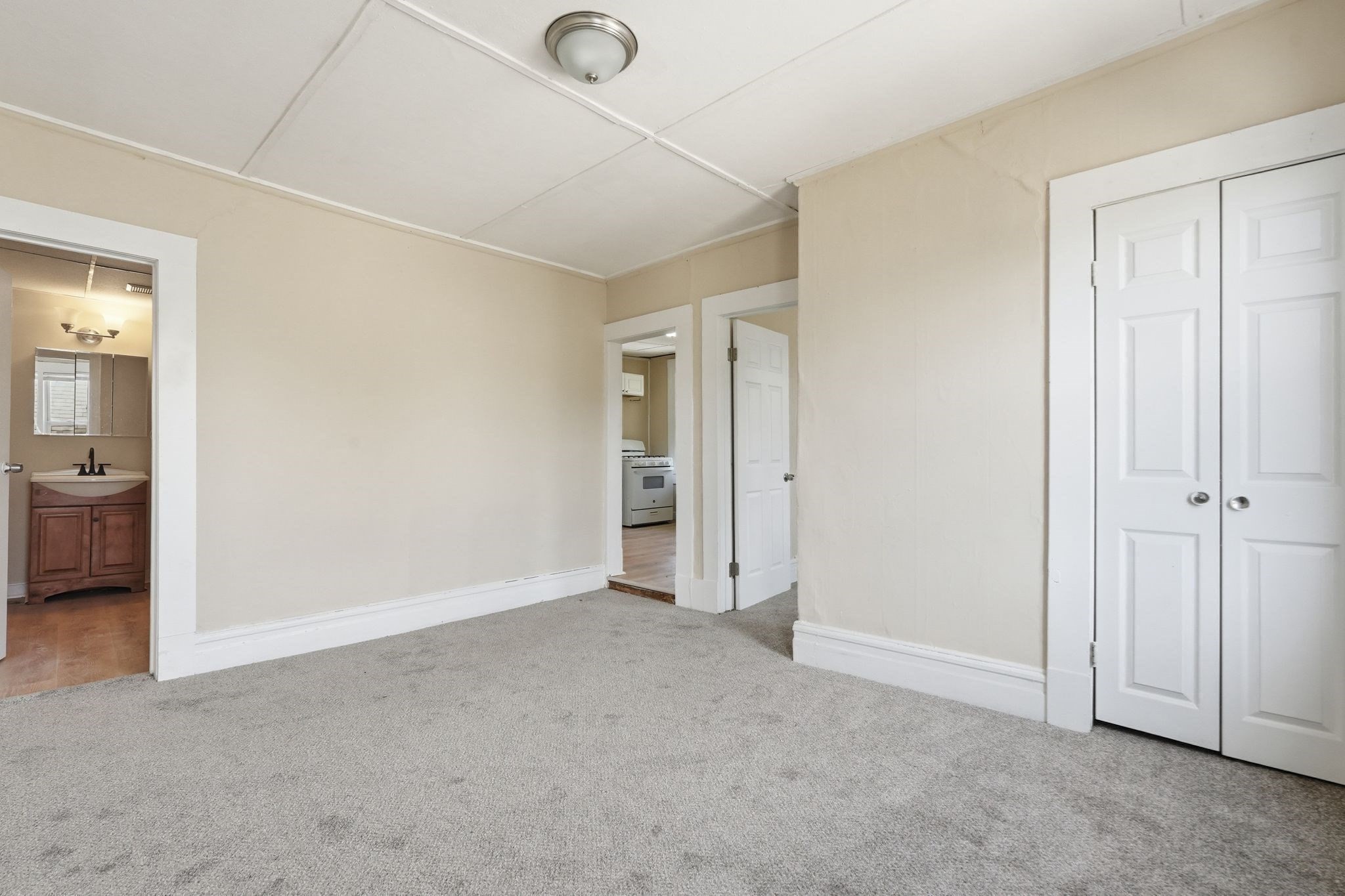 281 Belmont Ave # 2r Property Photo 12