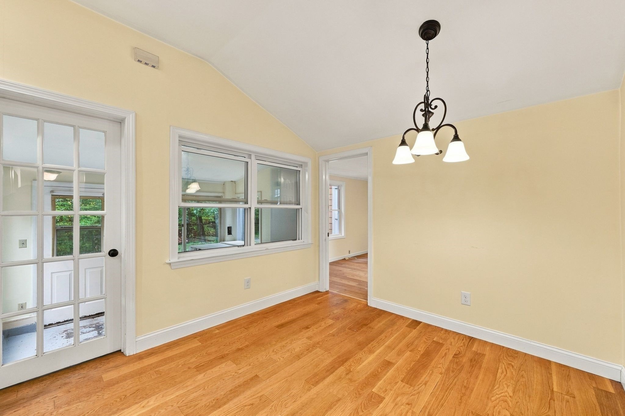 154 Herrick Road Property Photo 10