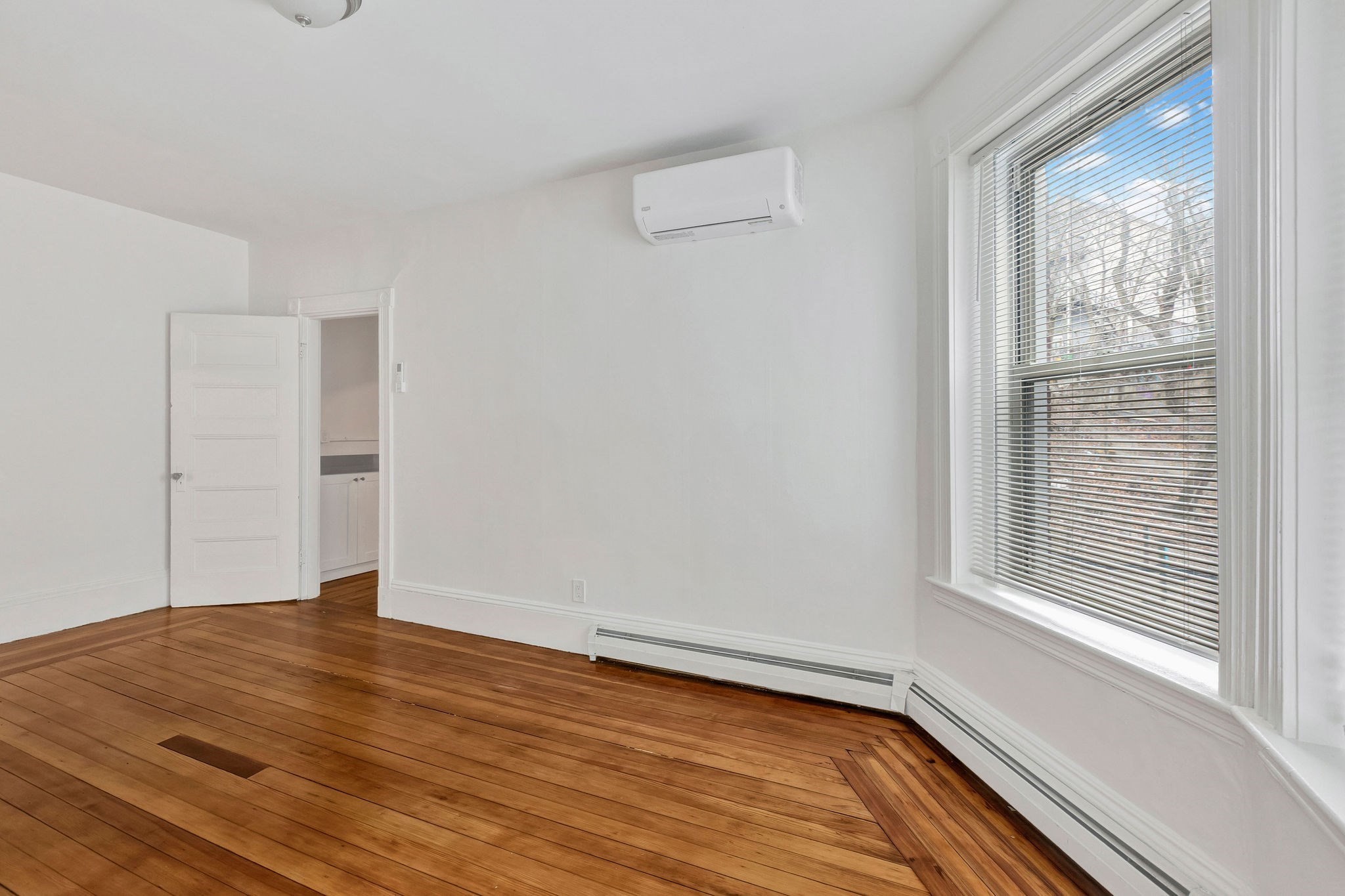 866 Huntington Ave # 2 Property Photo 10