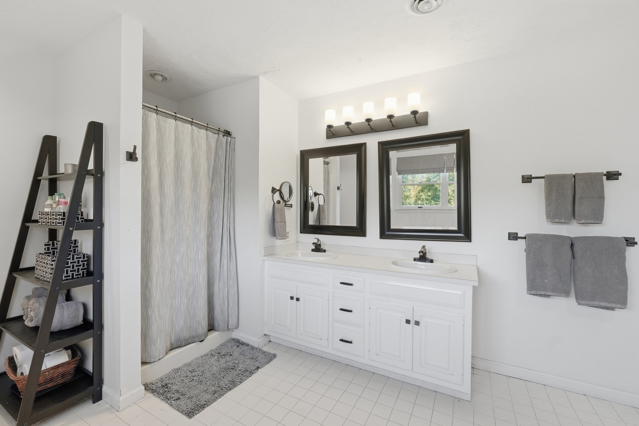 32 Butch Songin Circle Property Photo 24
