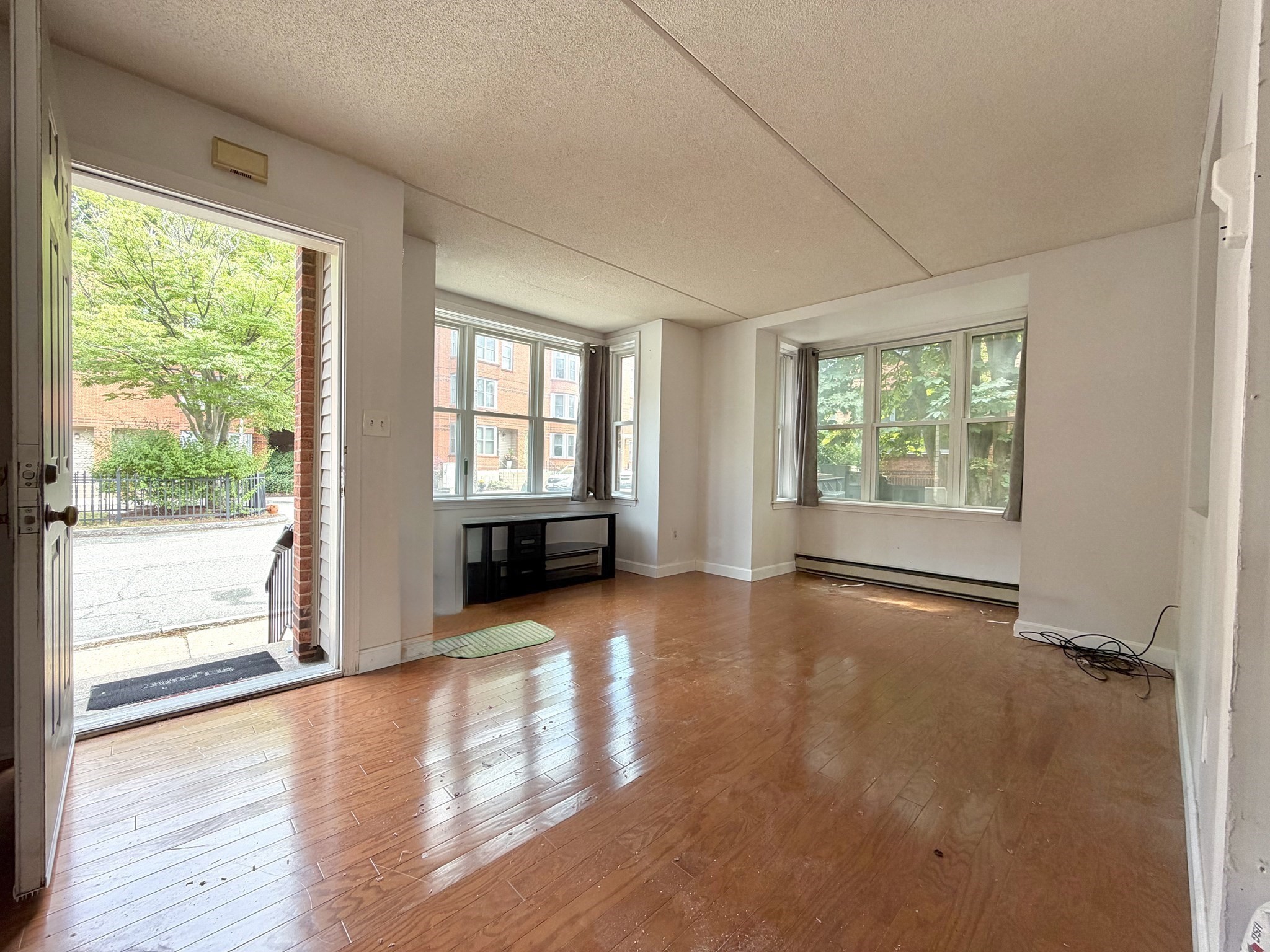 26 Ellingwood St # 26 Property Photo 2