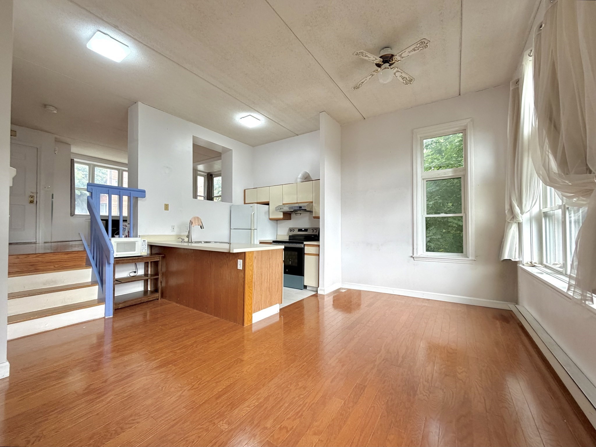 26 Ellingwood St # 26 Property Photo 5