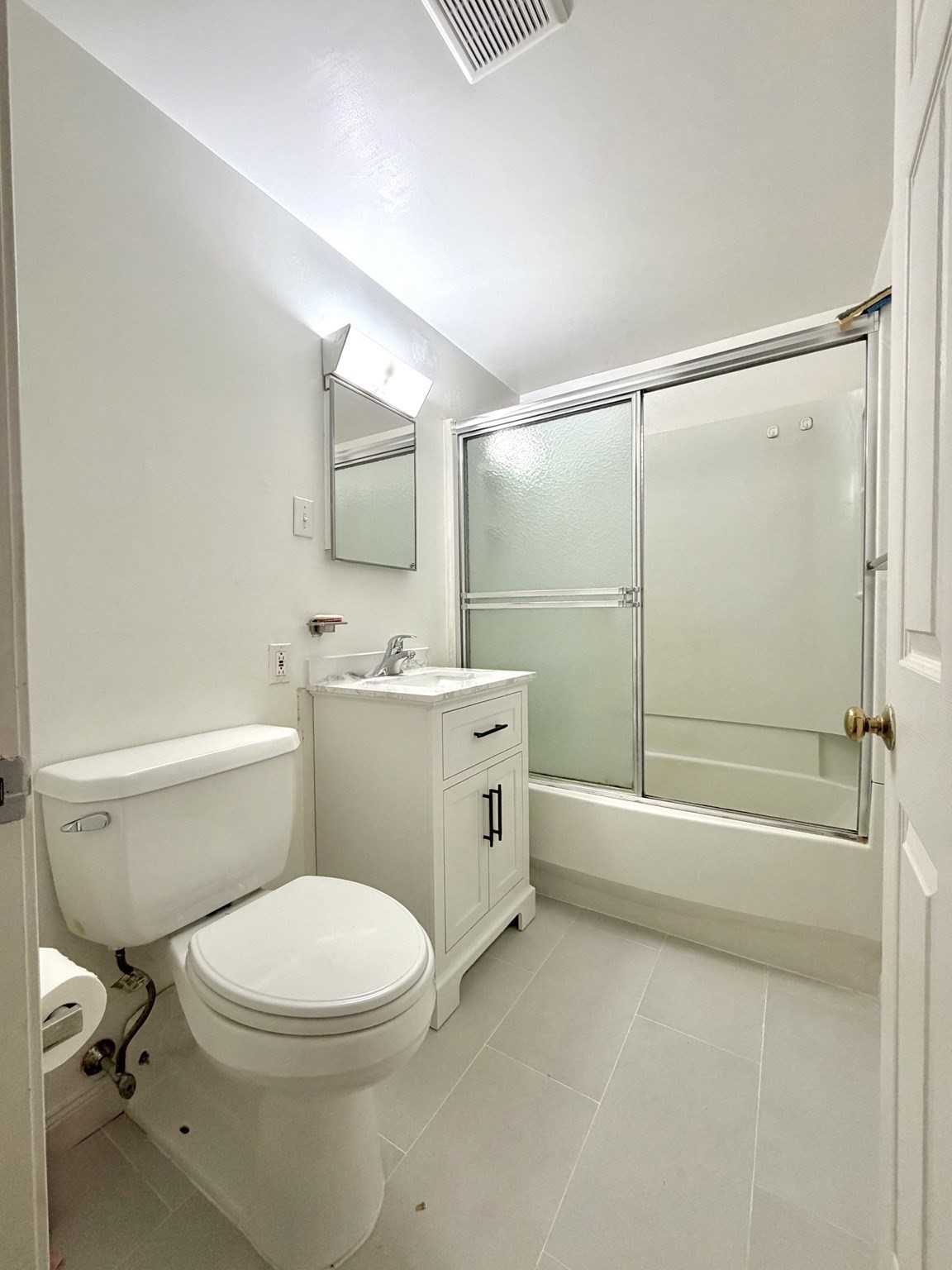 26 Ellingwood St # 26 Property Photo 9