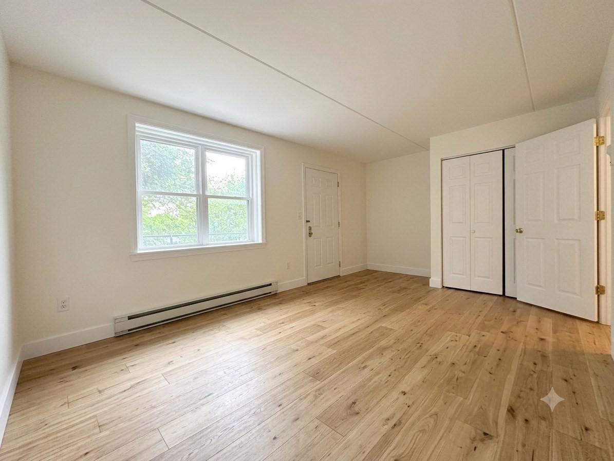 26 Ellingwood St # 26 Property Photo 10