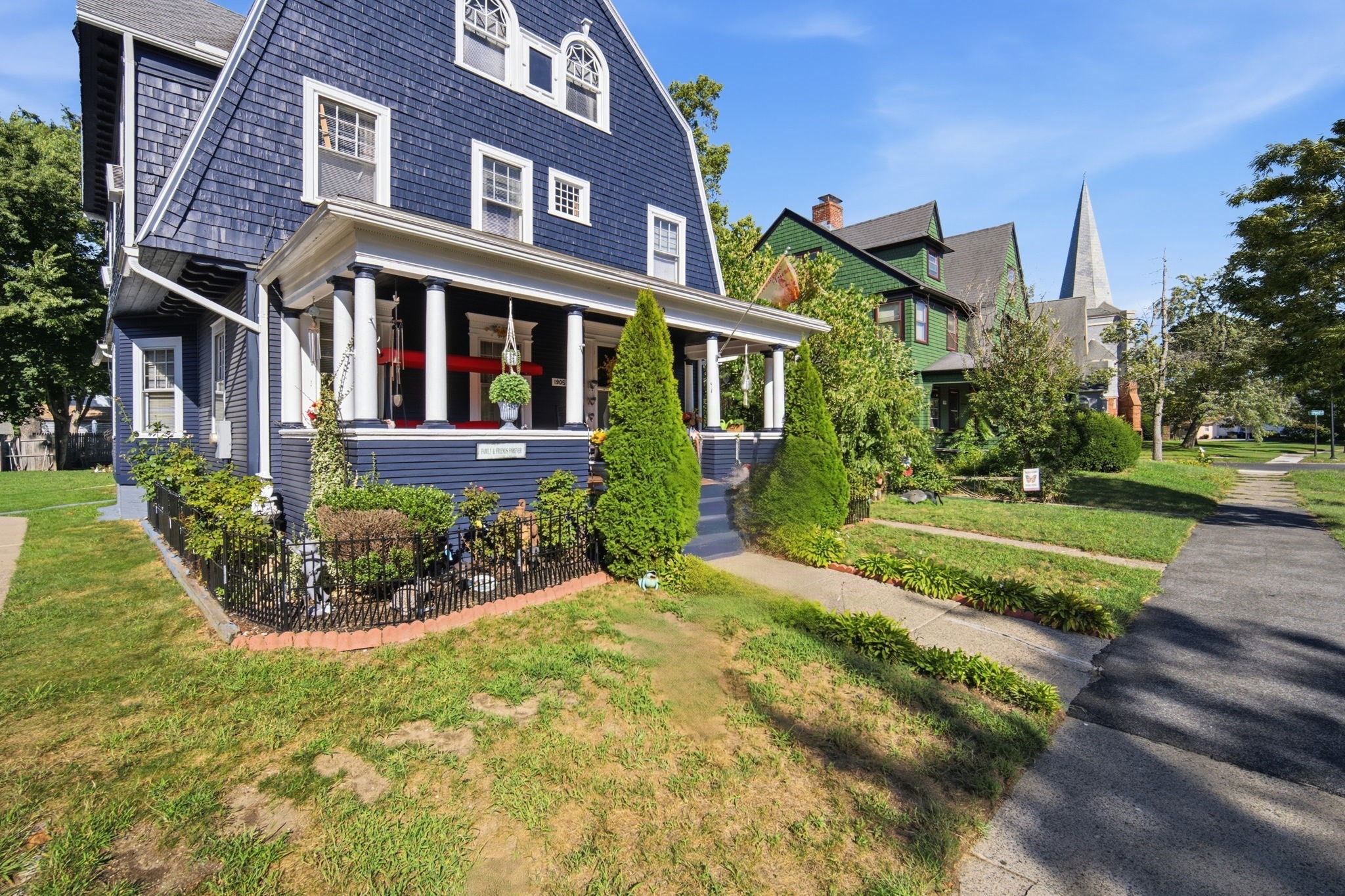 169 Forest Park Ave Property Photo 4